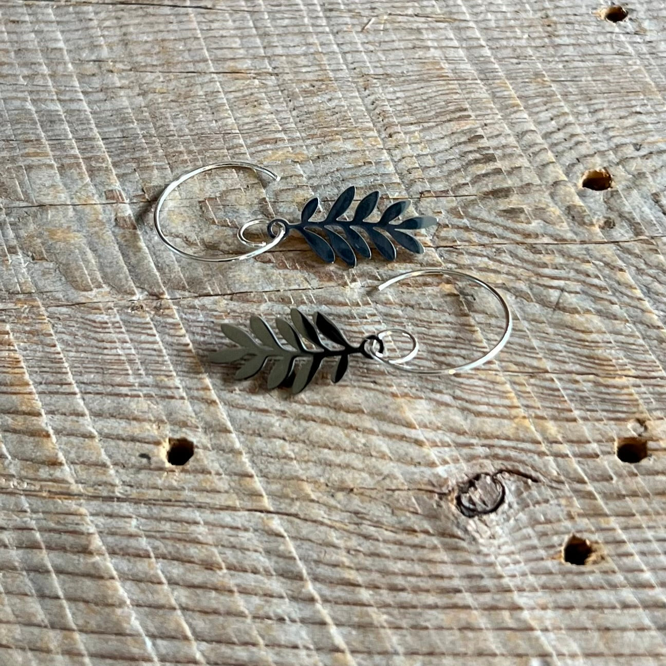 SariBlue® Sweet Leaf Earrings