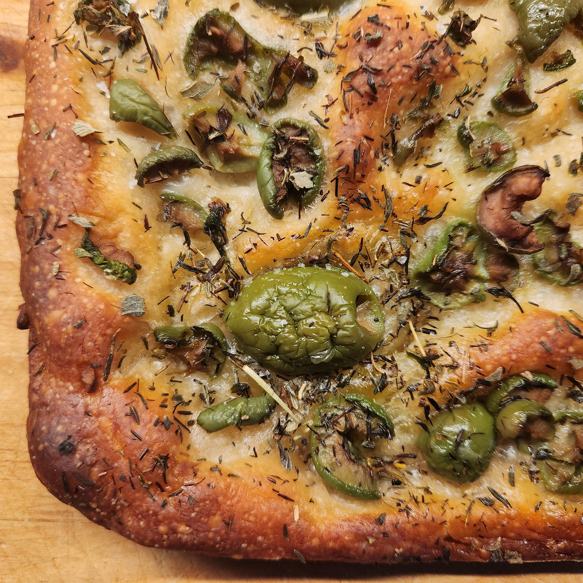 Olive & thyme focaccia bread