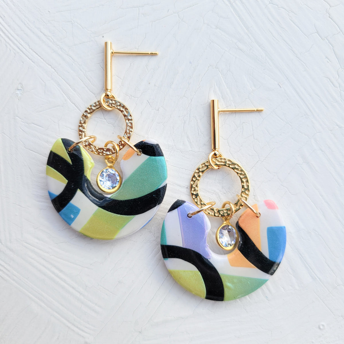 Pastel Neon Half Circle