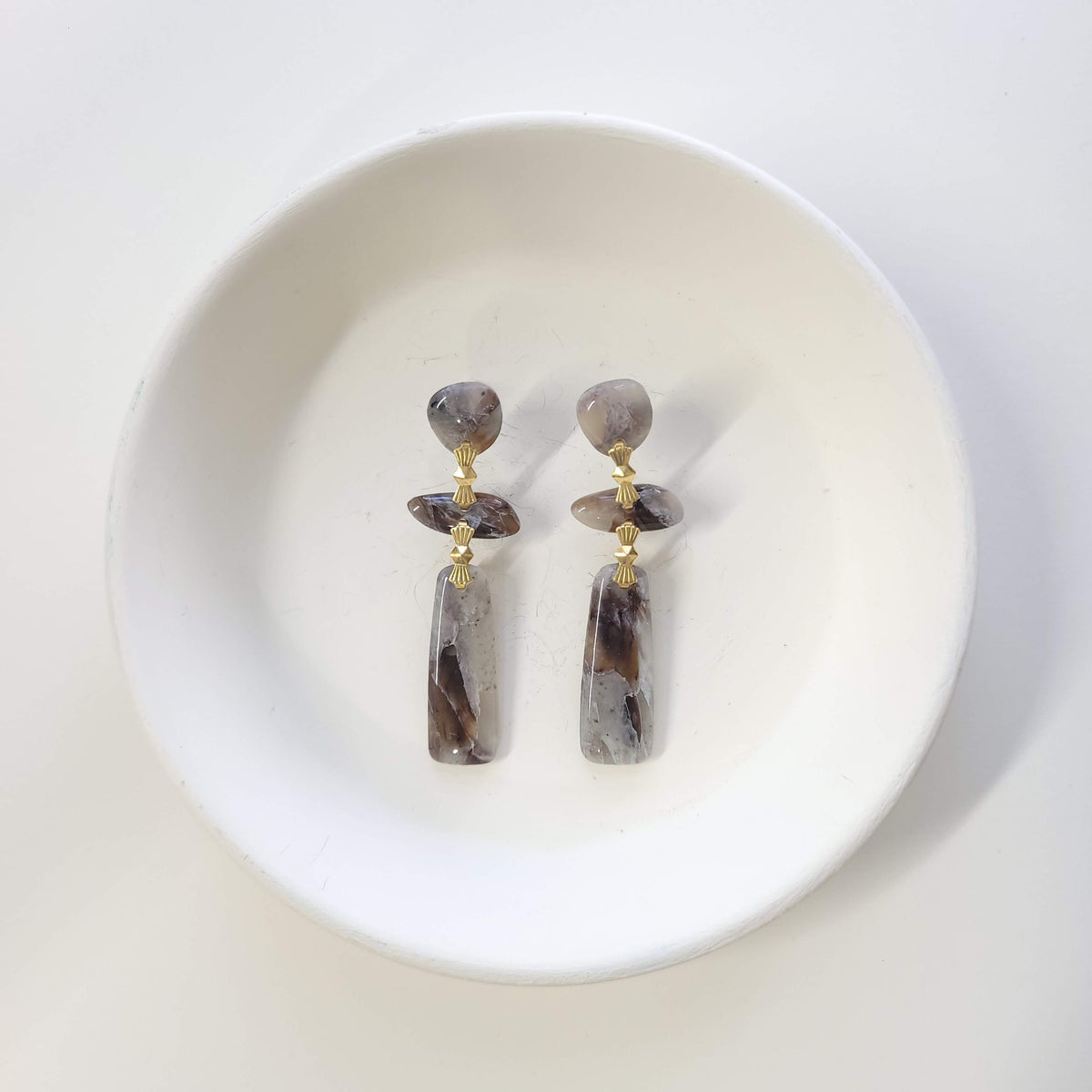 Brown Granite Slim Drop