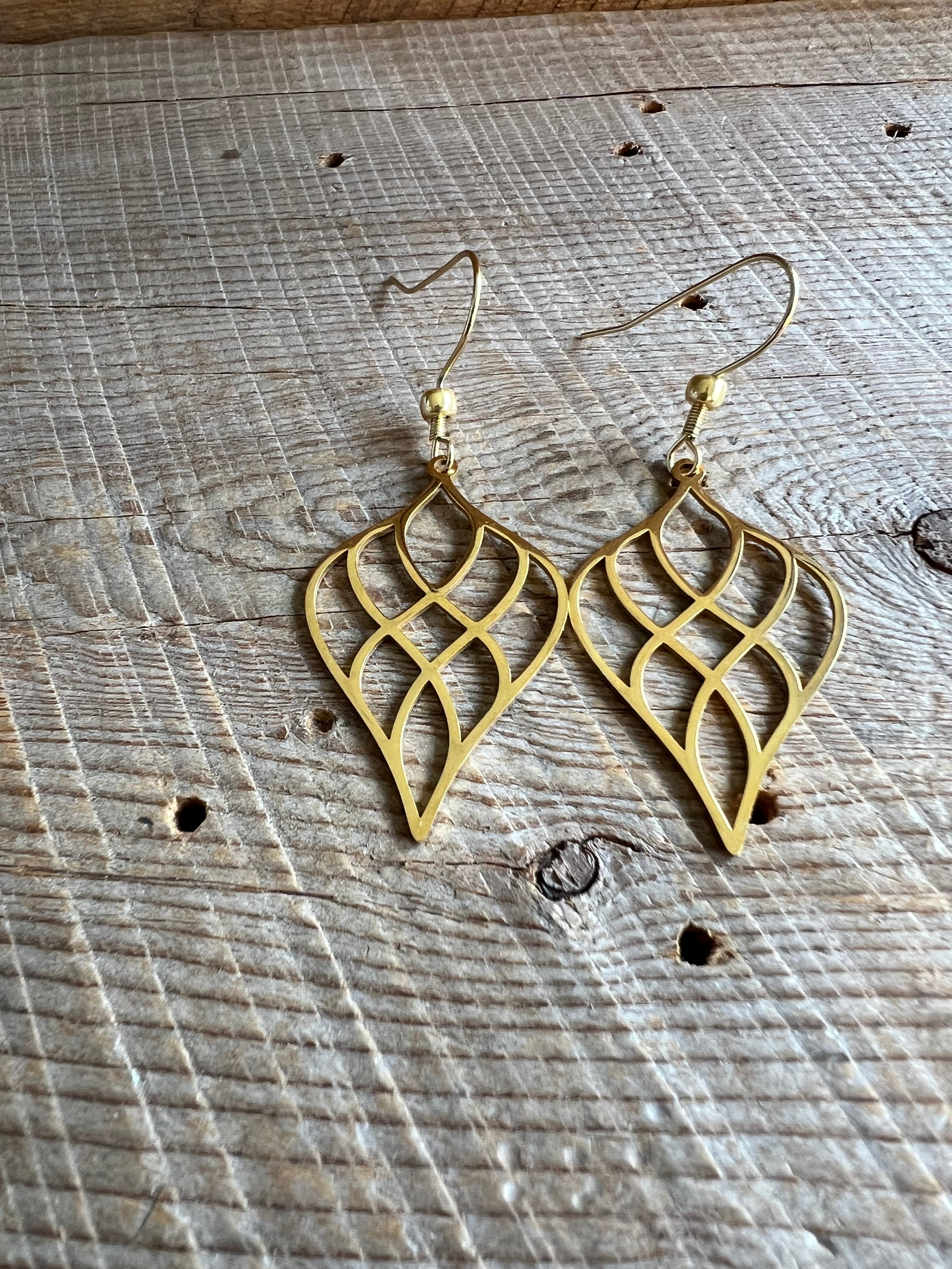 SariBlue® Ada Earrings