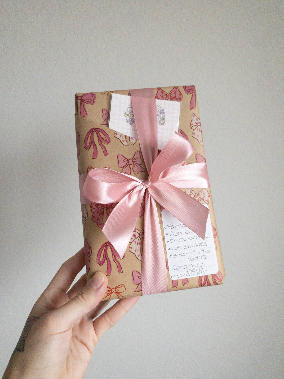 Blind Date with a New Book – Pink Bow Gift Edition