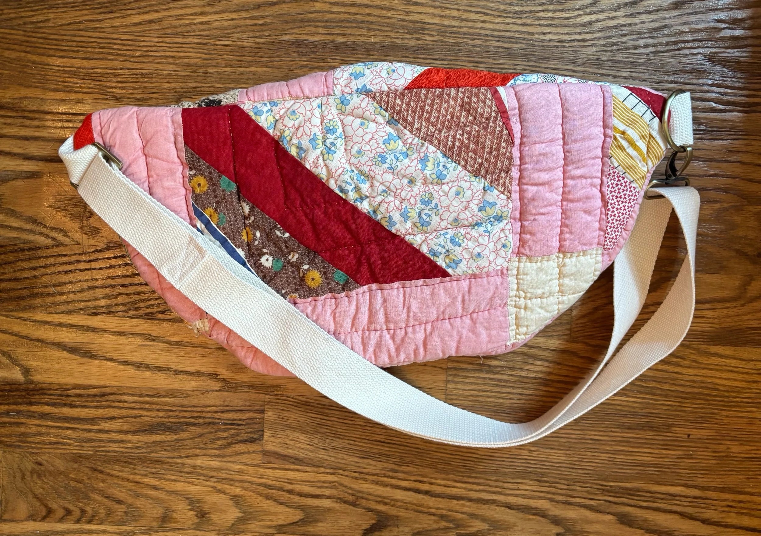 Quilted crossbody bag