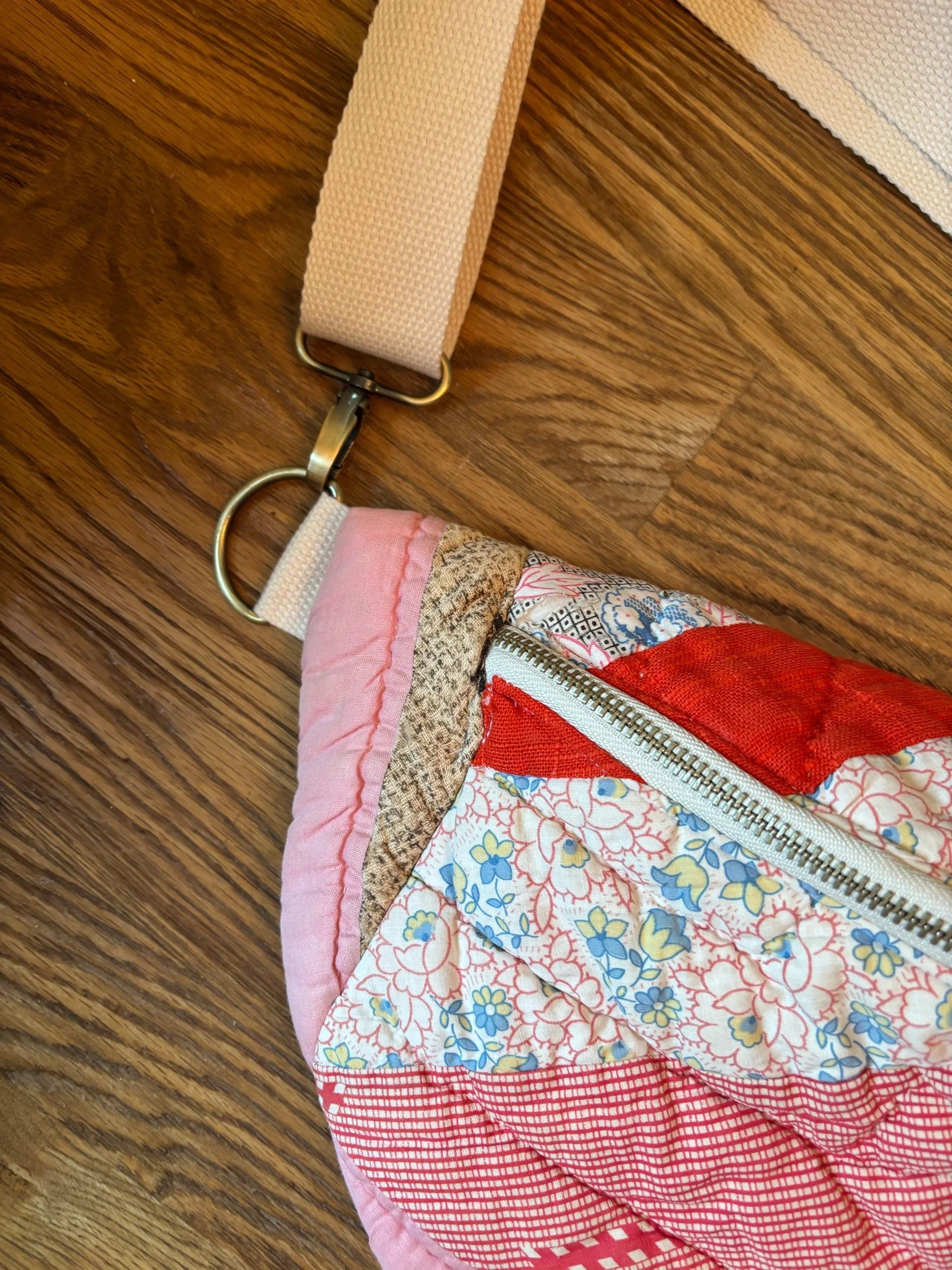Quilted crossbody bag