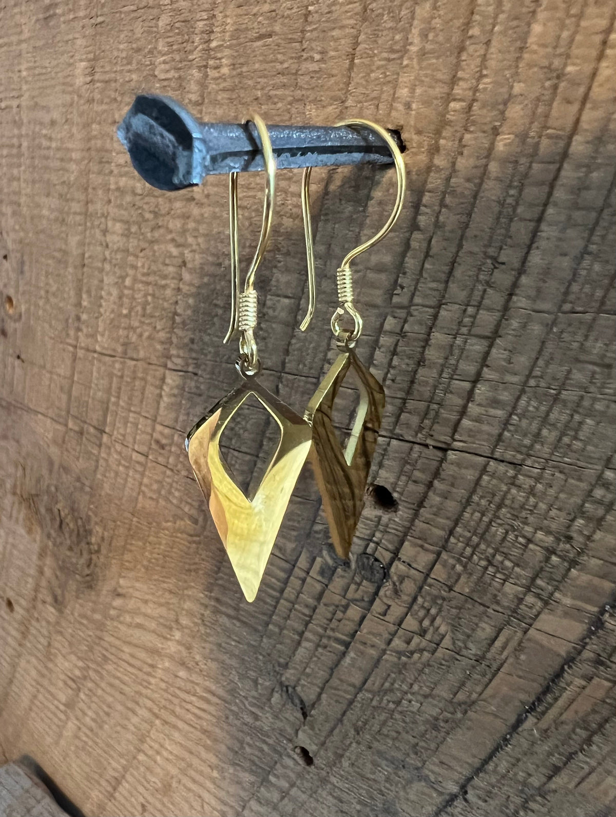 SariBlue® Little Rhombus Earrings