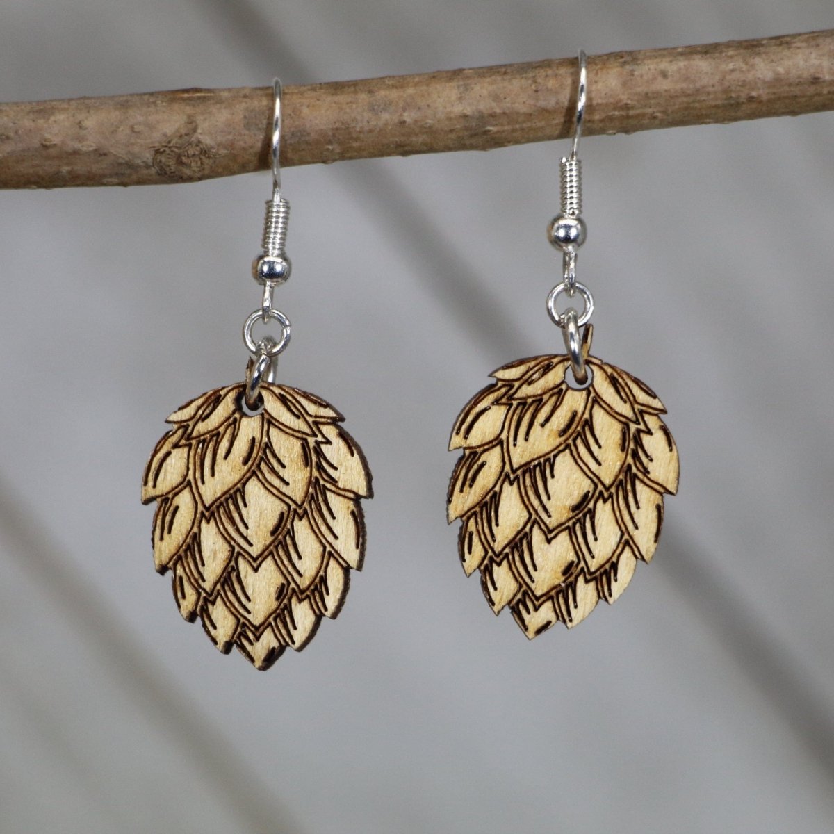 Hand-painted wooden beer hops dangle earrings with craft brewery design and hypoallergenic sterling silver hooks, lightweight hops statement jewelry earrings for beer lovers and brewery style