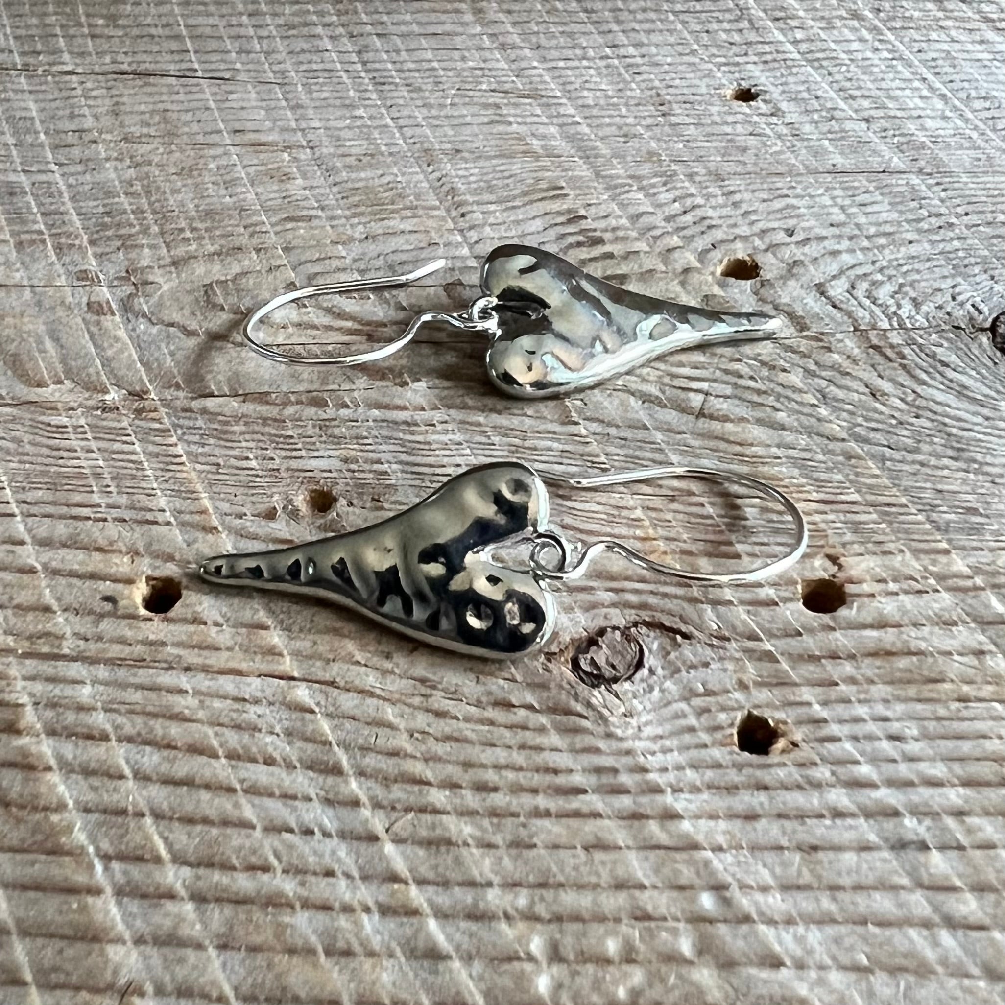 SariBlue® Rustic Silver Heart Earrings