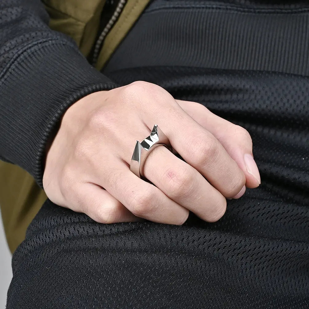Spicy Kitty Ring