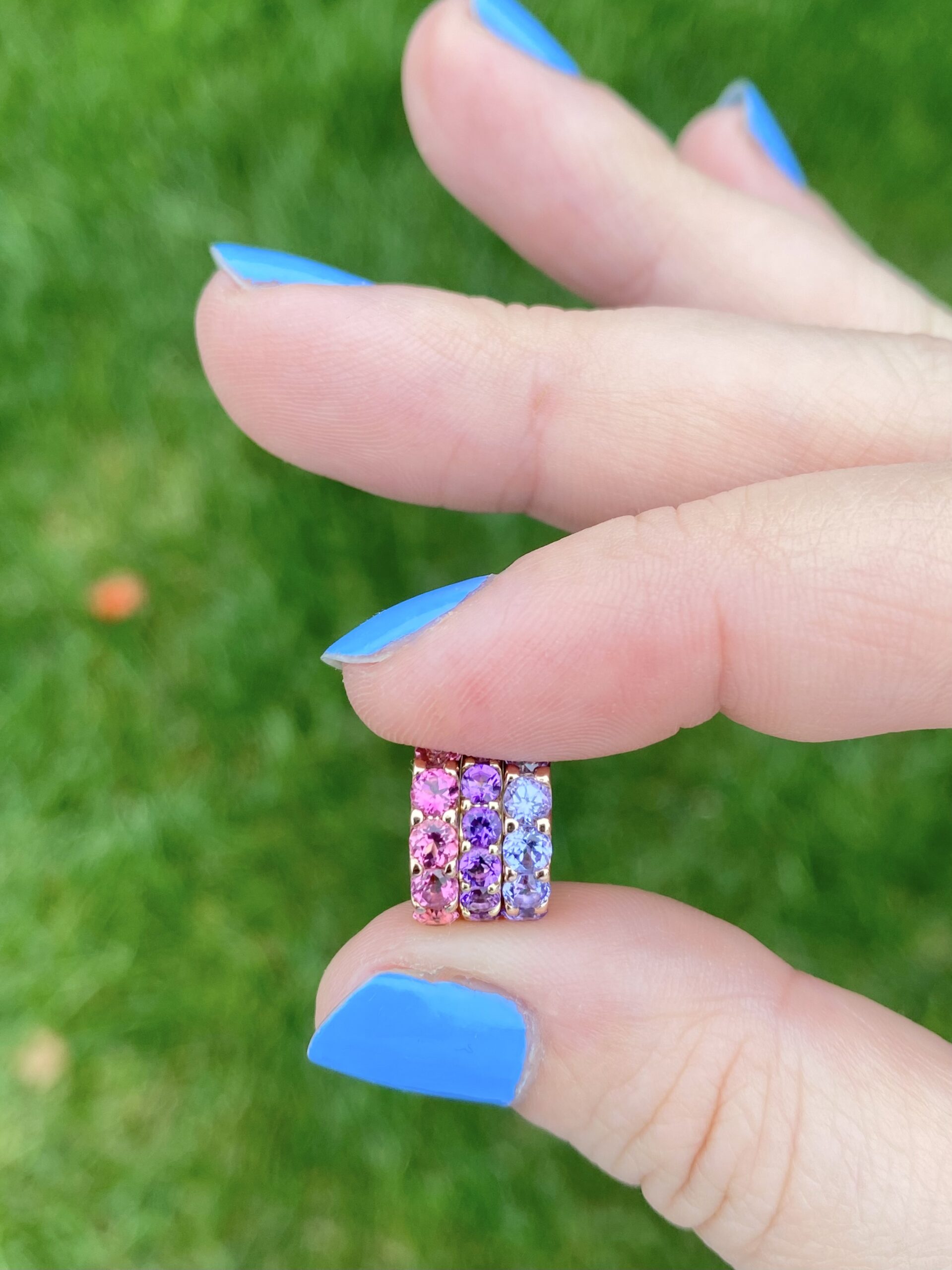 Cirque 2.5mm Slim Pavé Huggies with Amethyst