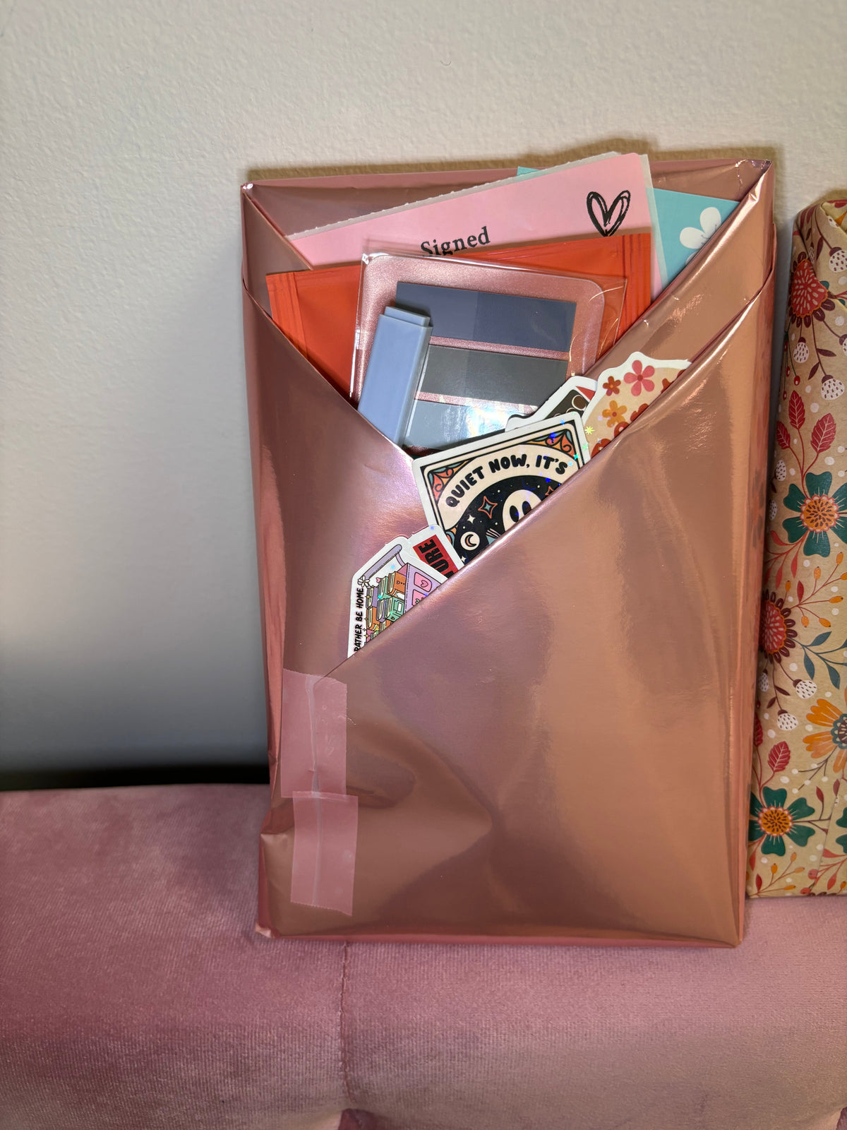 Deluxe Blind Date with a Book – Curated Edition