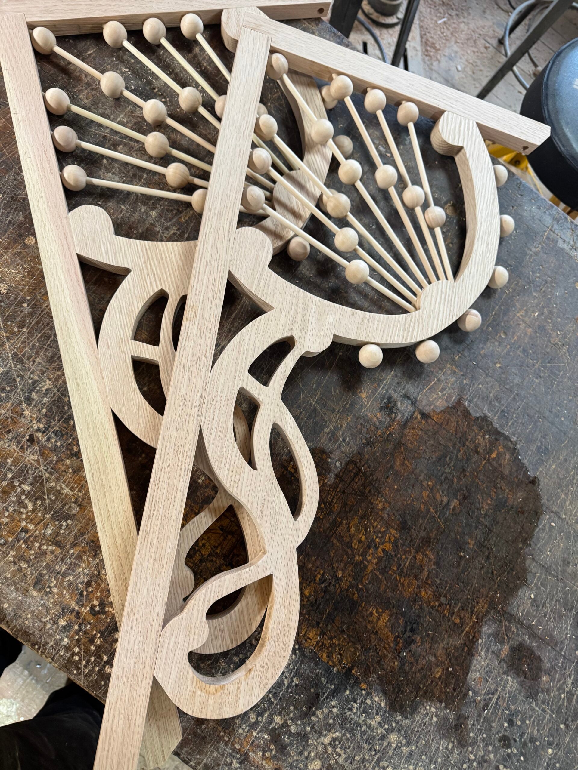 Art Nouveau Victorian Corner Fan Set