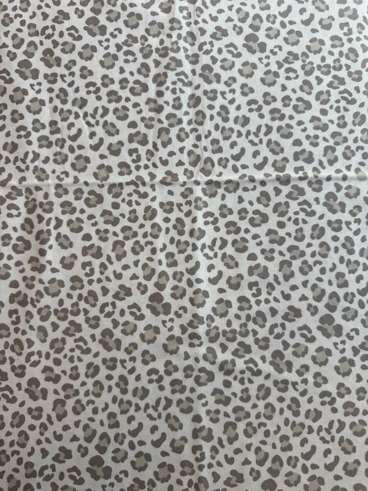 Gray Leopard Print 1 3/4 Yard