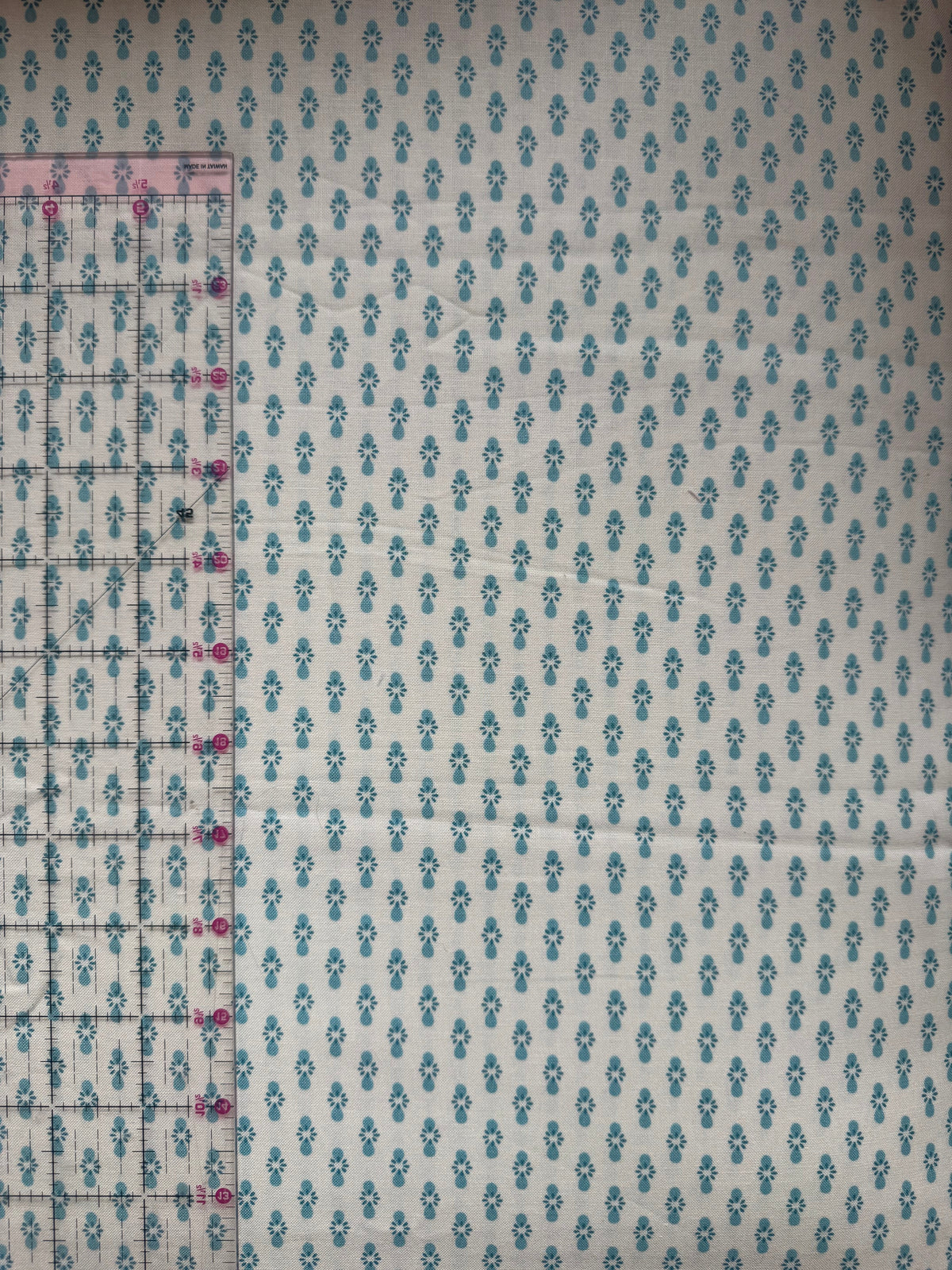 1974 Urban Chicks for Moda 1/2 Yard