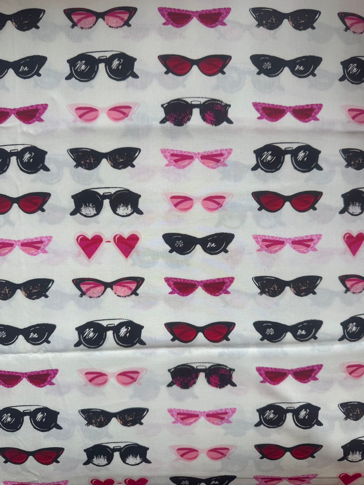 Love Struck by AGF Studios 3/4 Yard