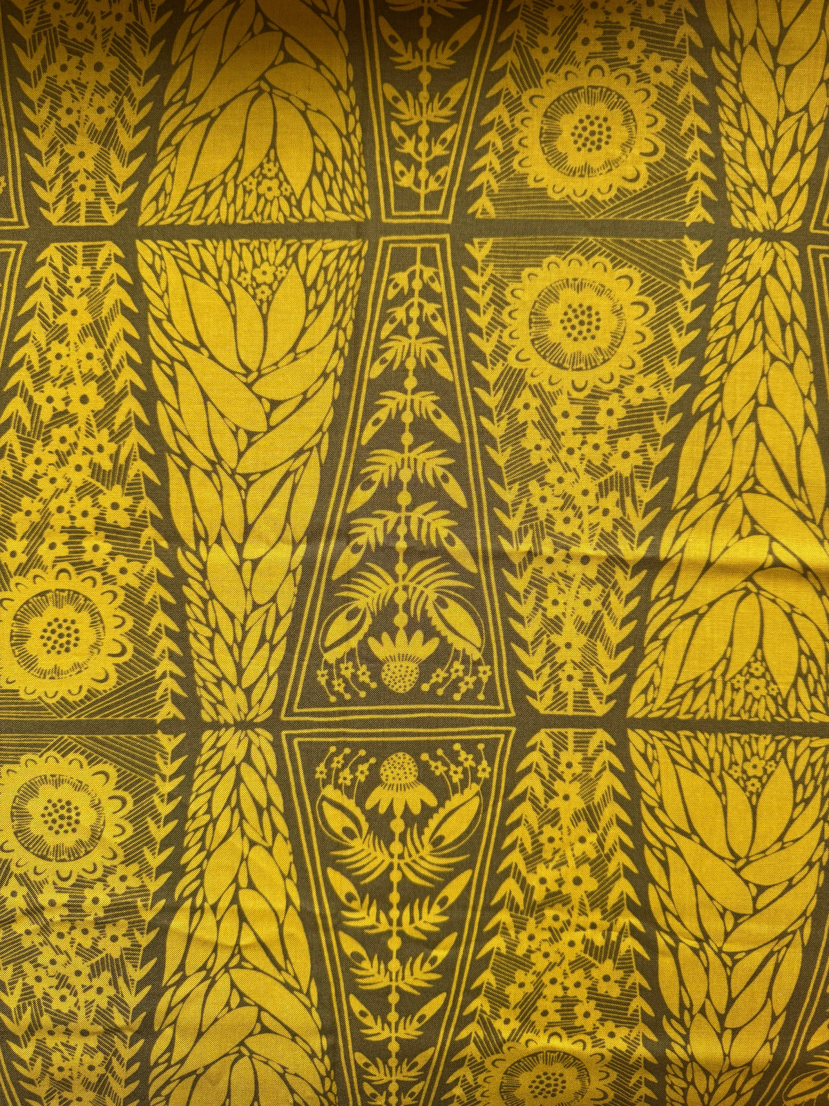 Dresdon Lace by Anna Maria Horner 1/2 Yard
