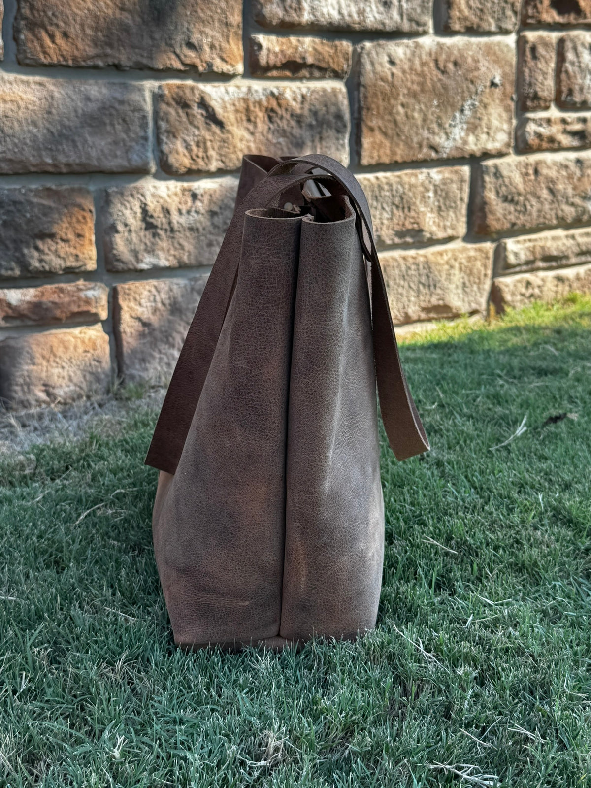 Rustic Brown Durable Buffalo Leather Tote with Magnetic Closure and Brass Feet