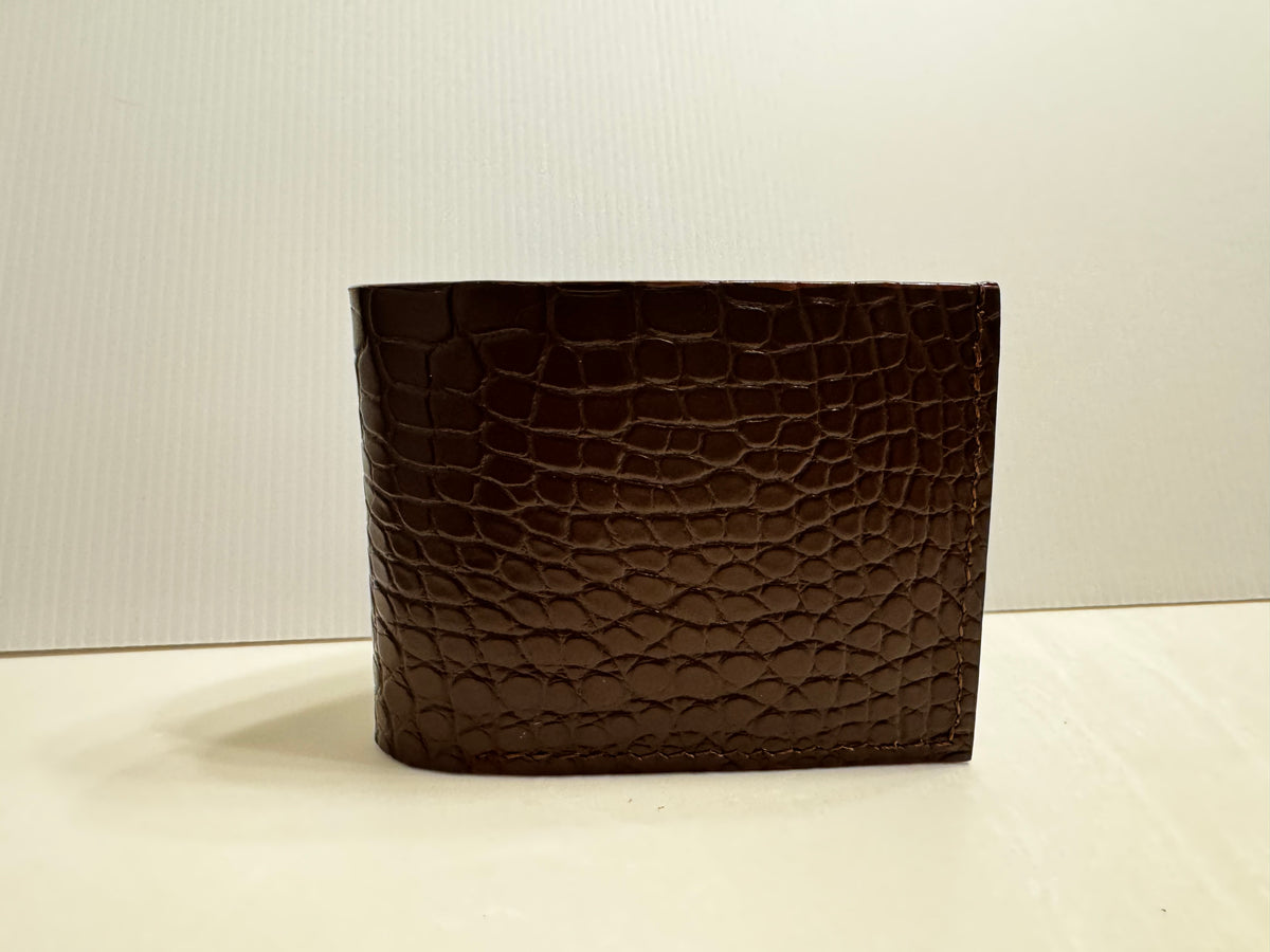 Alligator Bifold Wallet with Cowhide Lining