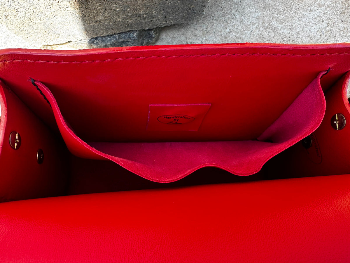 Designer Italian Black and Red Leather Purse with Gold Chain and Magnetic Closure