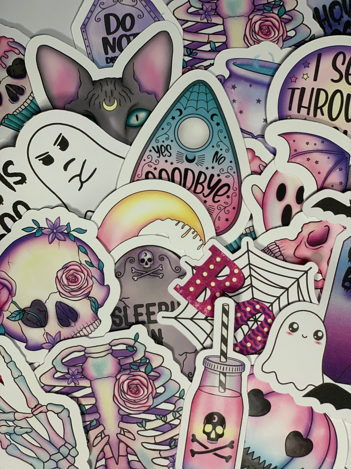 Mystery Spooky 20 Piece 3" Sticker Pack