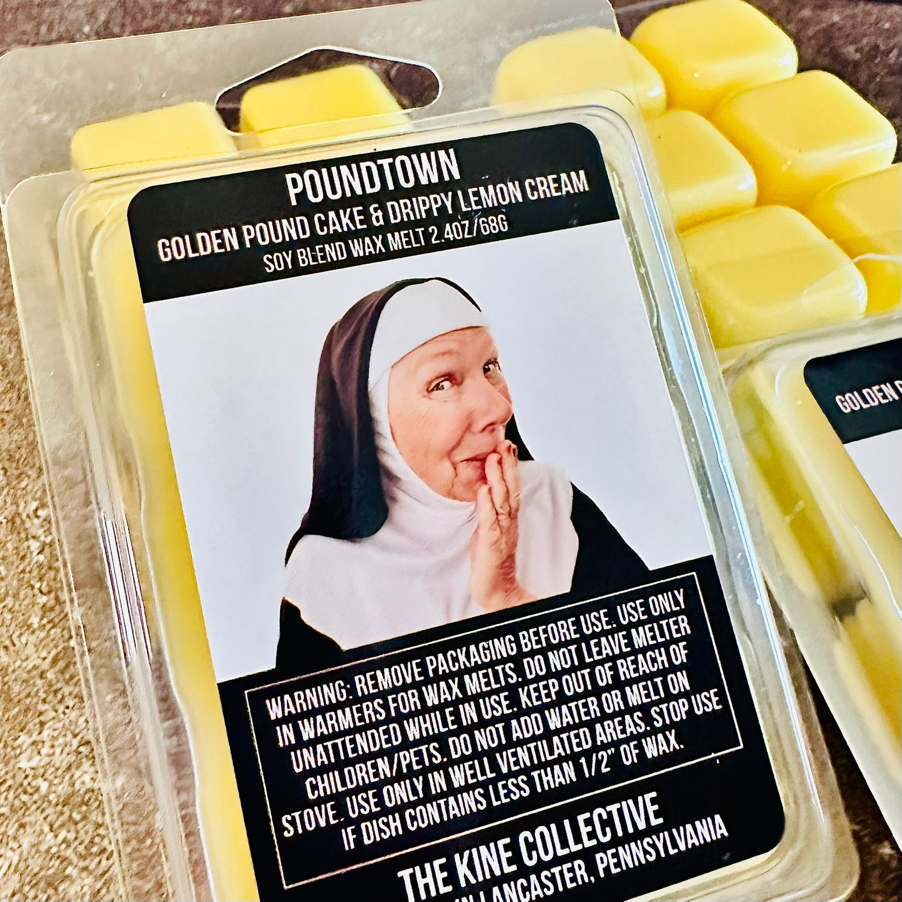 backseat-rumble-made-to-order-romantic-wax-melts-leather-vanilla-gunpowder-the-kine-collective