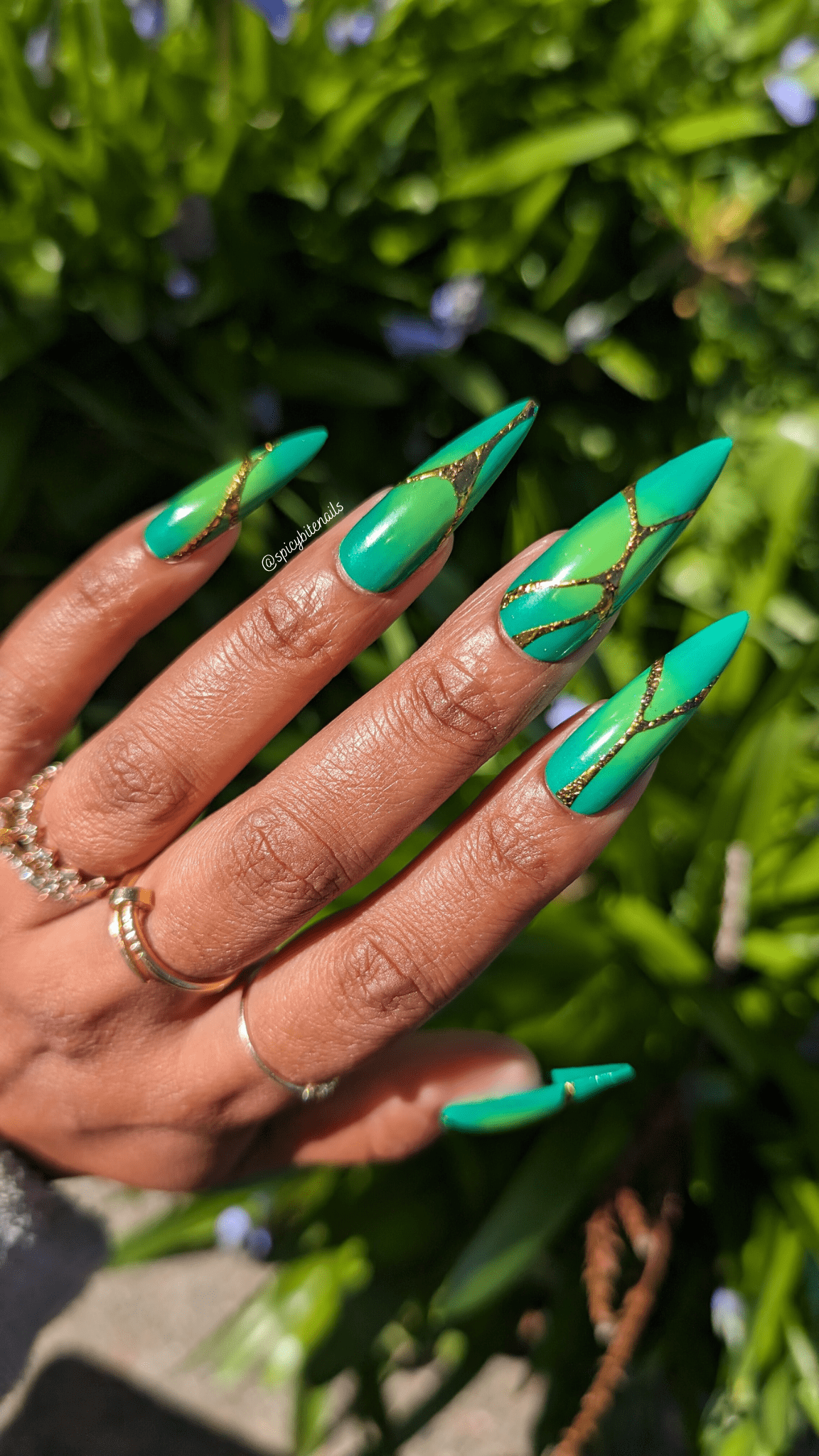 Green with Envy - Y2K Green Aura and Gold Chrome False Press-On Nail Extensions 10pcs