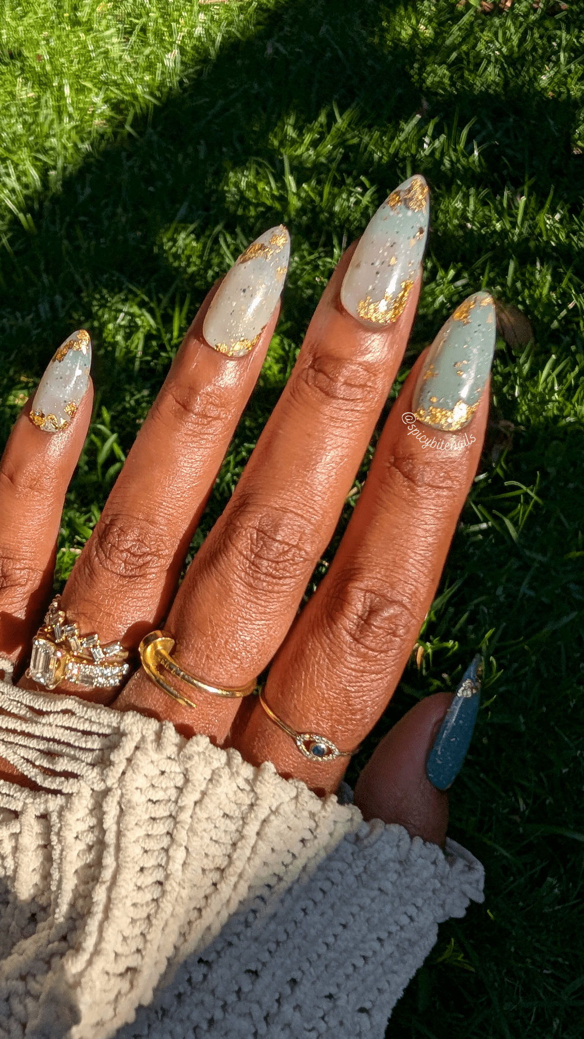 Clean Slate - Speckled Sage and Gold Ombré Gradient False Press-On Nail Extensions 10pcs