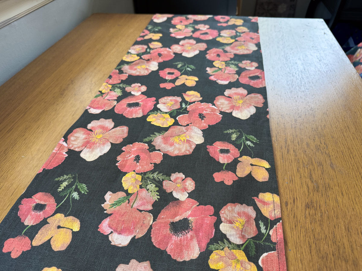 ember poppies european linen table runner