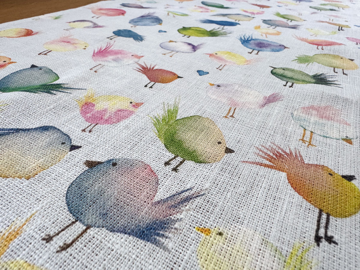 floofy birds european linen table runner
