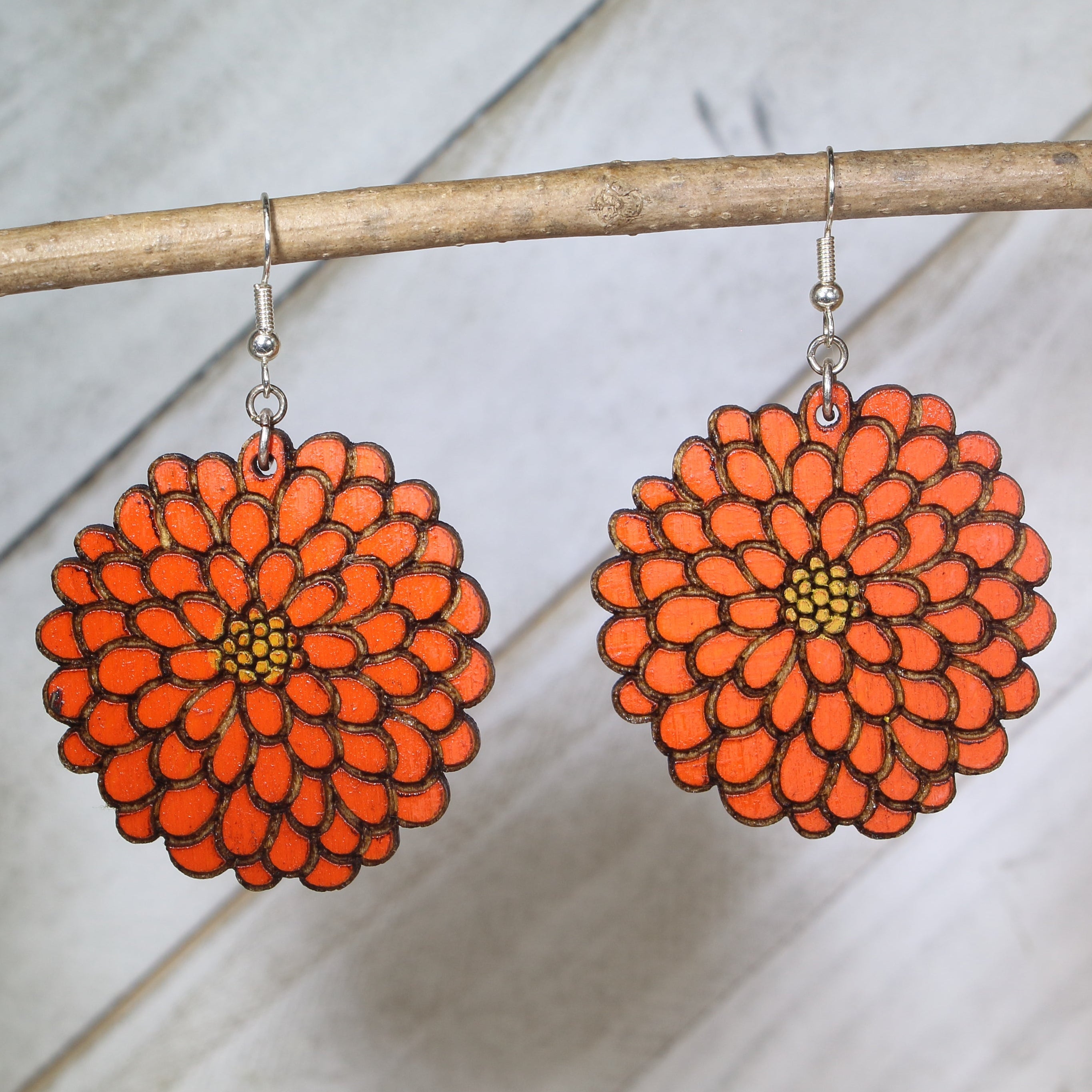 Bloom with vibrant garden style in these Zinnia Flower Wooden Earrings—hand-painted, lightweight, and perfect for flower lovers, nature-inspired fashion, and bright, cheerful everyday vibes.