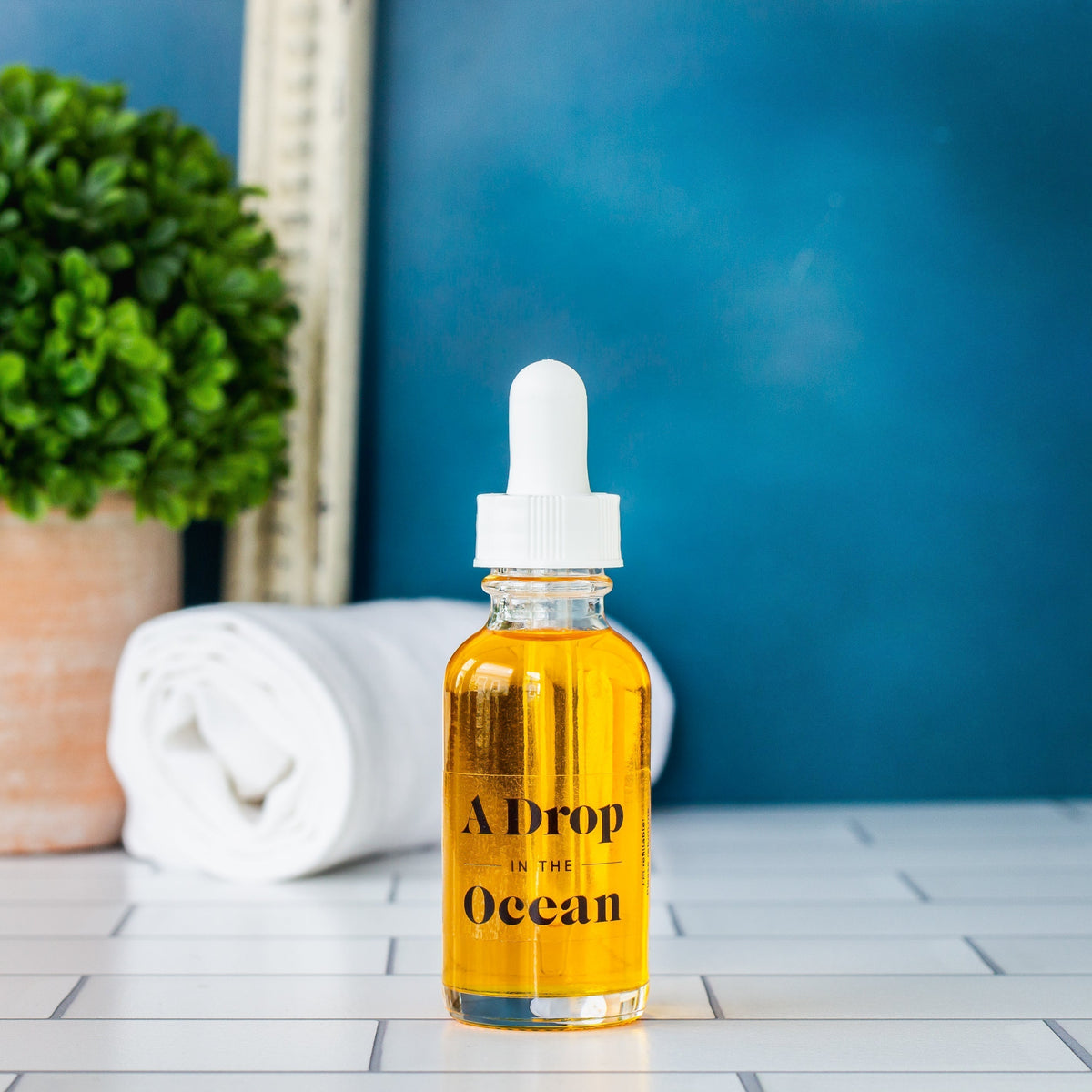 Refillable Revitalizing Skin Serum for All Skin Types - 1oz New Bottle