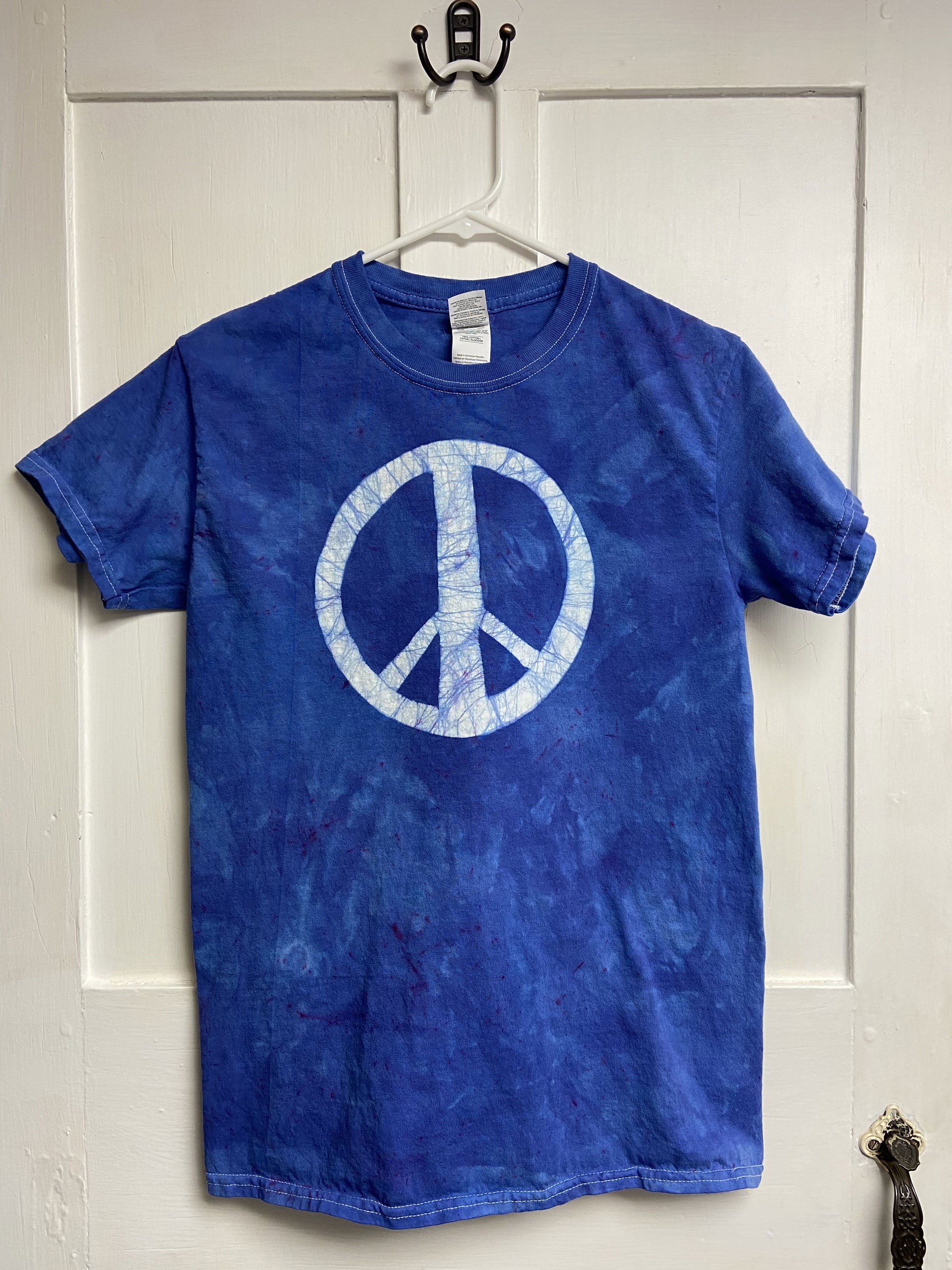 Unisex Adult Peace Sign Shirt, Short Sleeves