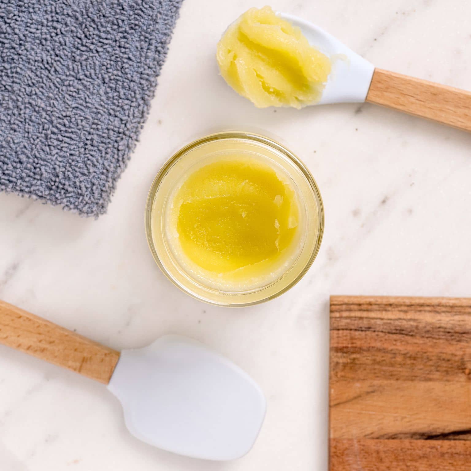 Calendula Salve Lifestyle Indoor Texture 4oz Jar