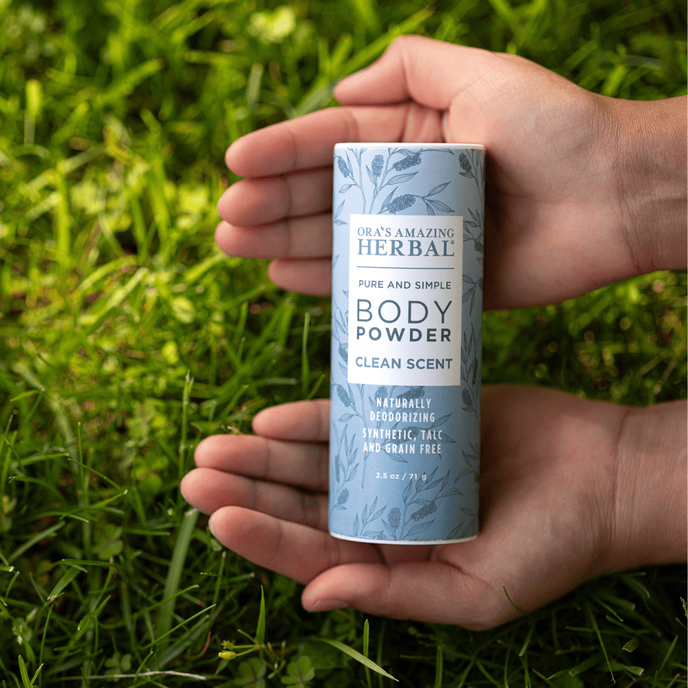 Clean Scent Body Powder 2.5oz Lifestyle Human Hand Outdoor Square