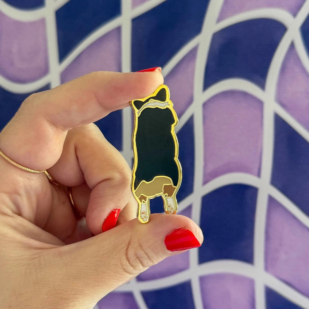 Corgi Sploot enamel pin back detail — two posts with a black rubber clutch back by indie artist MangoIllustrated