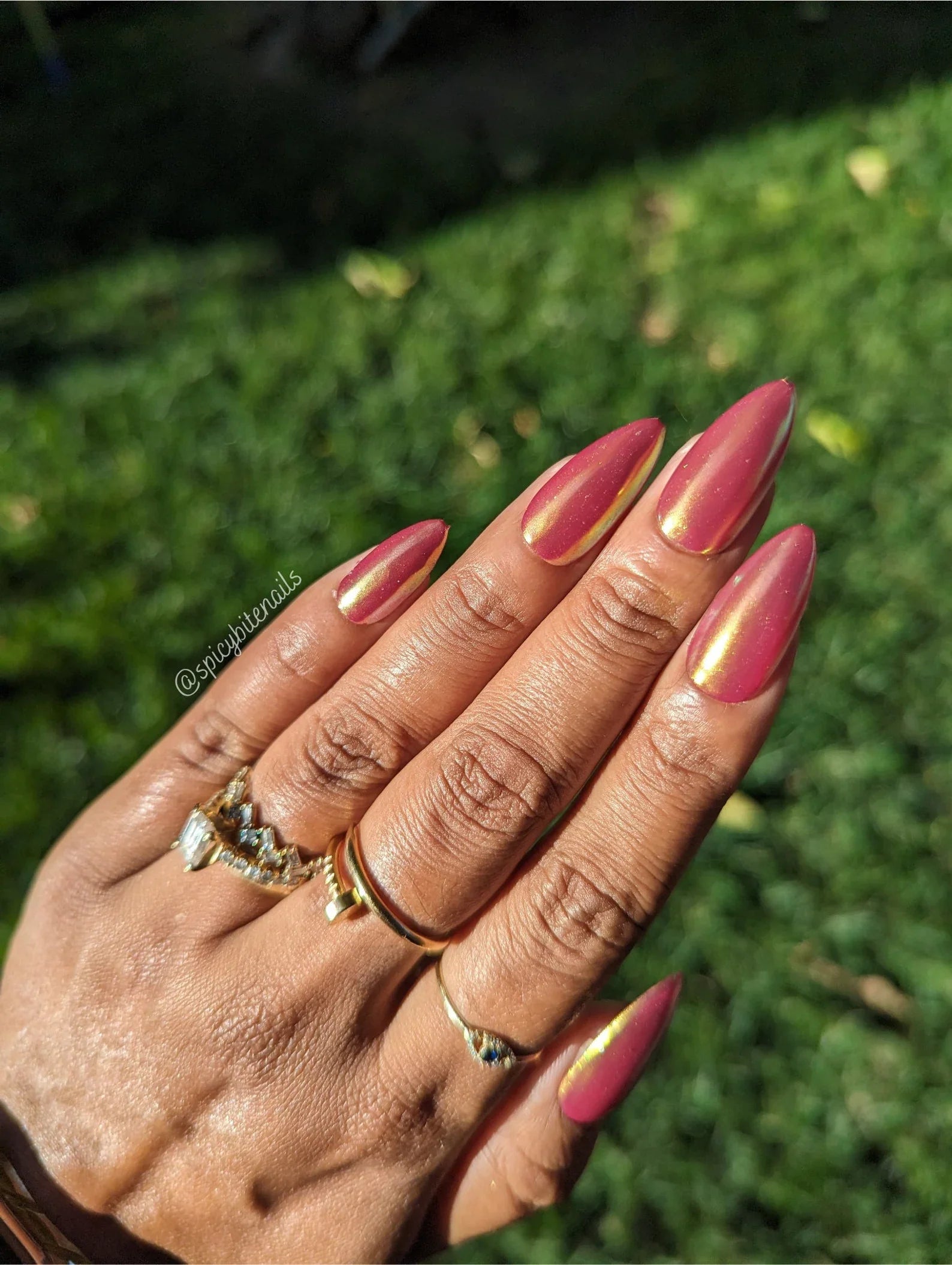 Cranberry Glazed Donut Nails - Red Pearl Chrome False Press-On Nail Extensions 10pcs