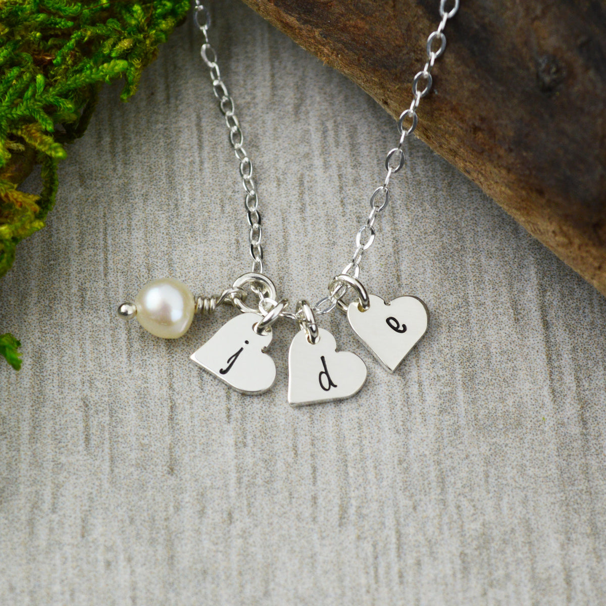 Customizable Initial Necklace in Silver with Freshwater Pearl - Personalized Jewelry - Anniversary Gift - Tiny Heart Charm Necklace