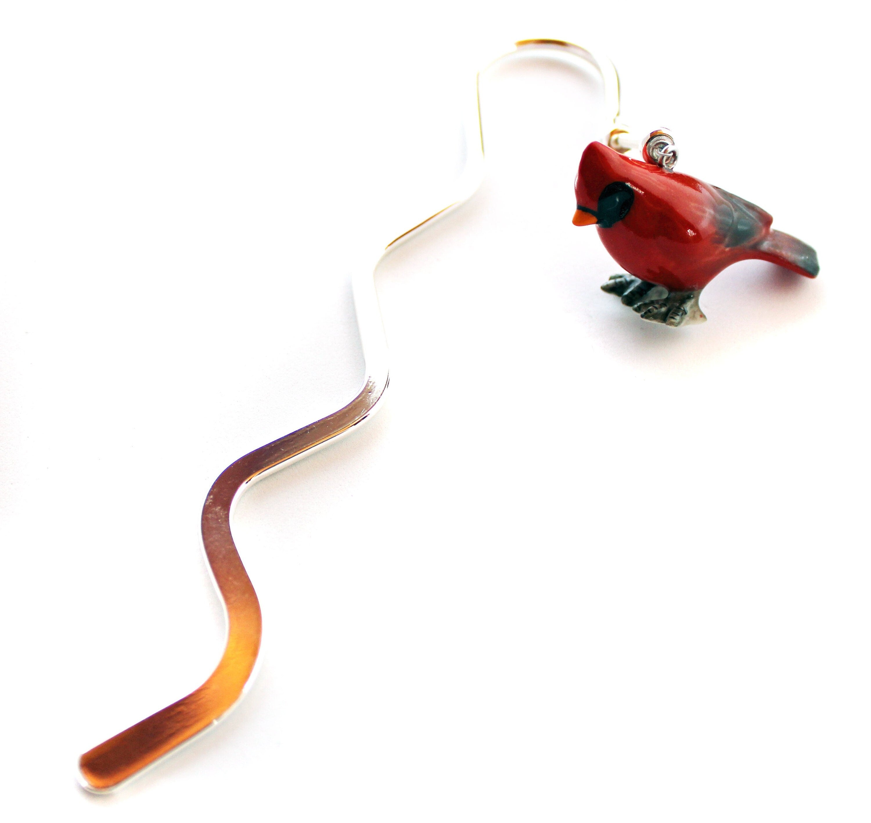 Red Bird Cardinal Bookmark - Songbird Metal Bookmarker highlighting the intricate details of the cardinal figurine, perfect woodland aesthetic gift.