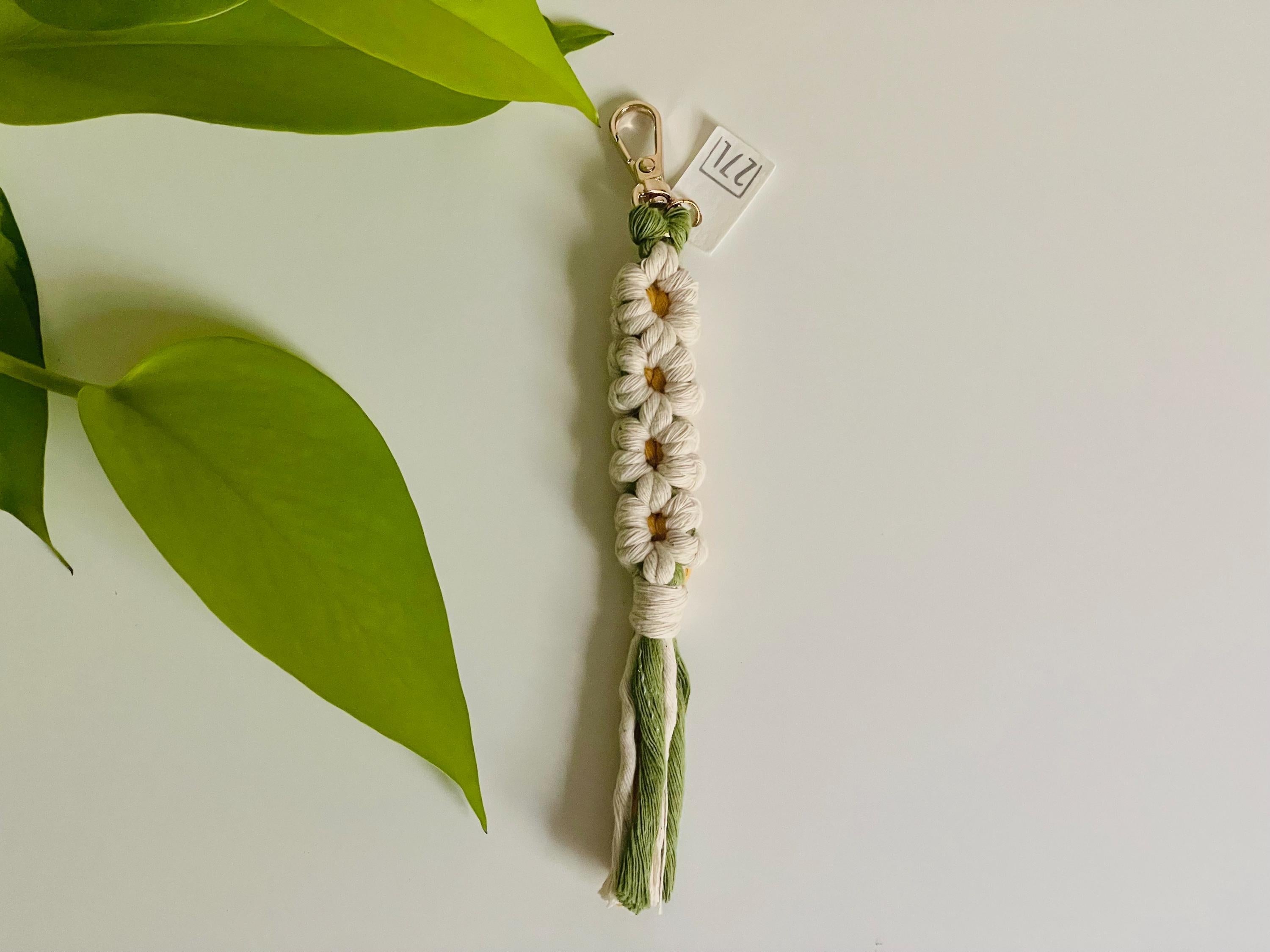 Flower Macrame Keychain: Handmade Boho Bag Charm, Woven Key Accessory, Modern Fiber Art, Gift For Her, Bridesmaid Gift, Party Favor