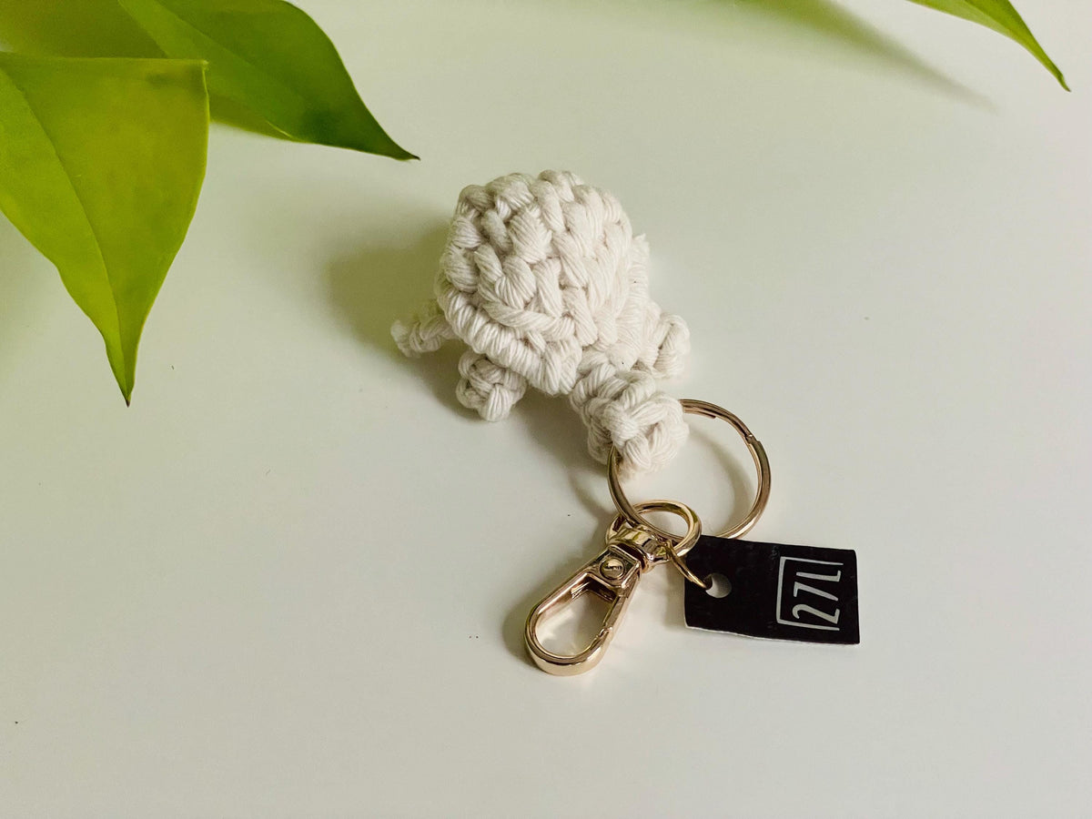 Macrame Turtle Keychain, Handmade Boho Decor, Gift, Party Favor, Housewarming Gift, Bridesmaid Gift, Teacher Gift, Bag Charm