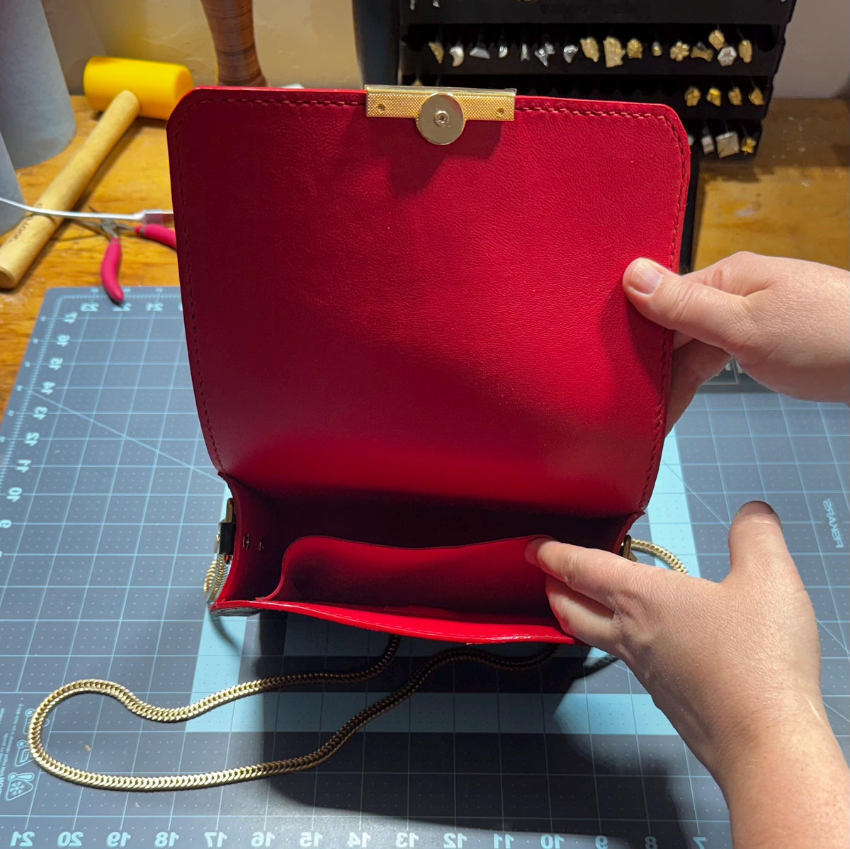 Designer Italian Black and Red Leather Purse with Gold Chain and Magnetic Closure