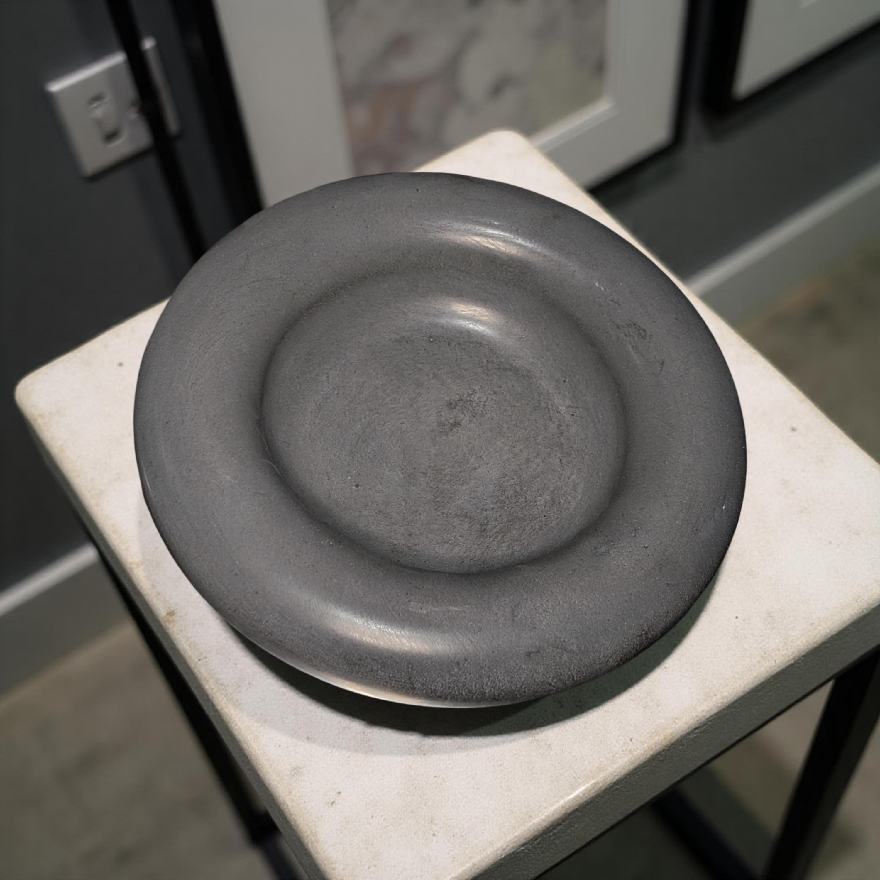 Modern Concrete Catchall Tray – Minimalist Round 7.8 Inch Decorative Dish