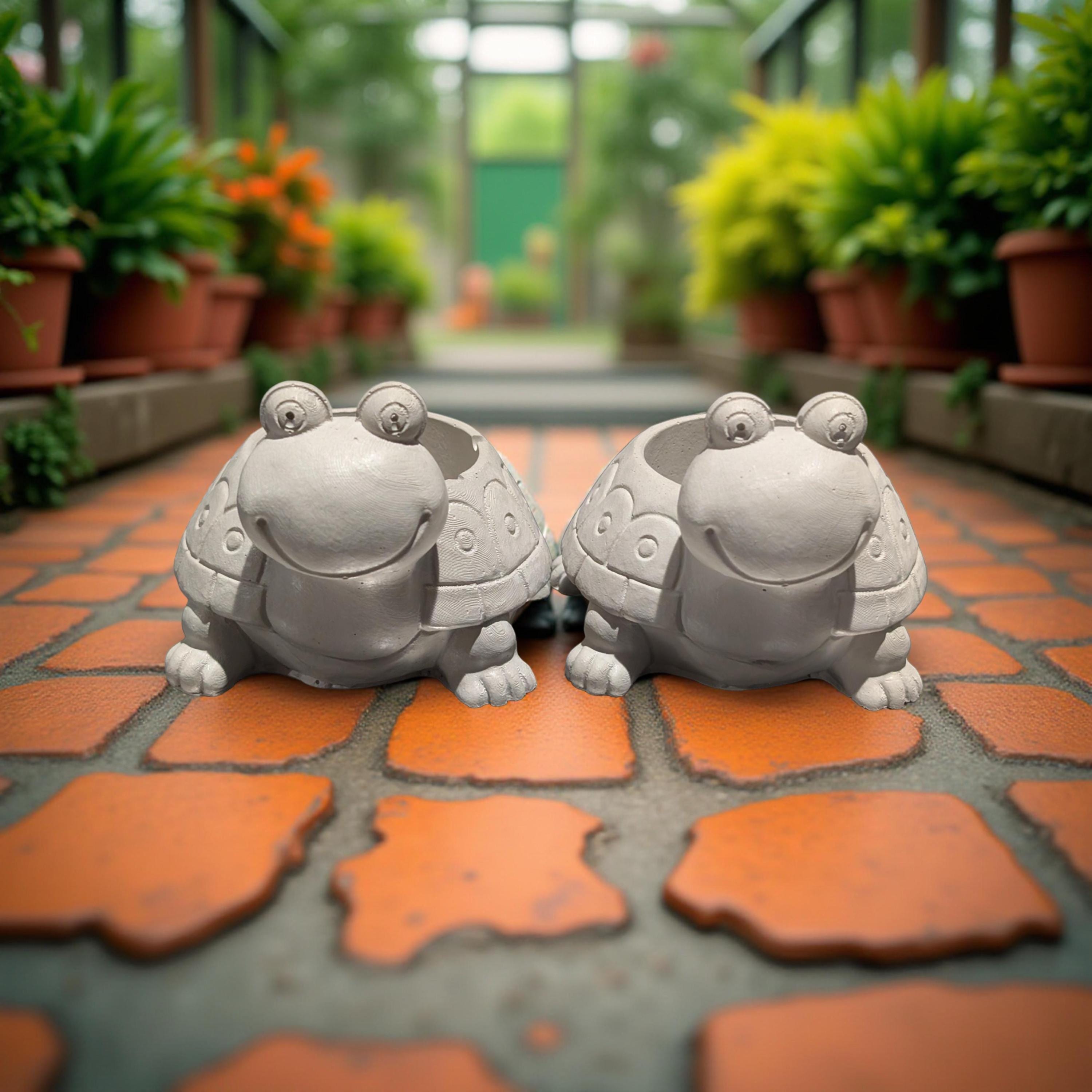 Smiling Concrete Turtle Planter(Indoor/Outdoor Use)