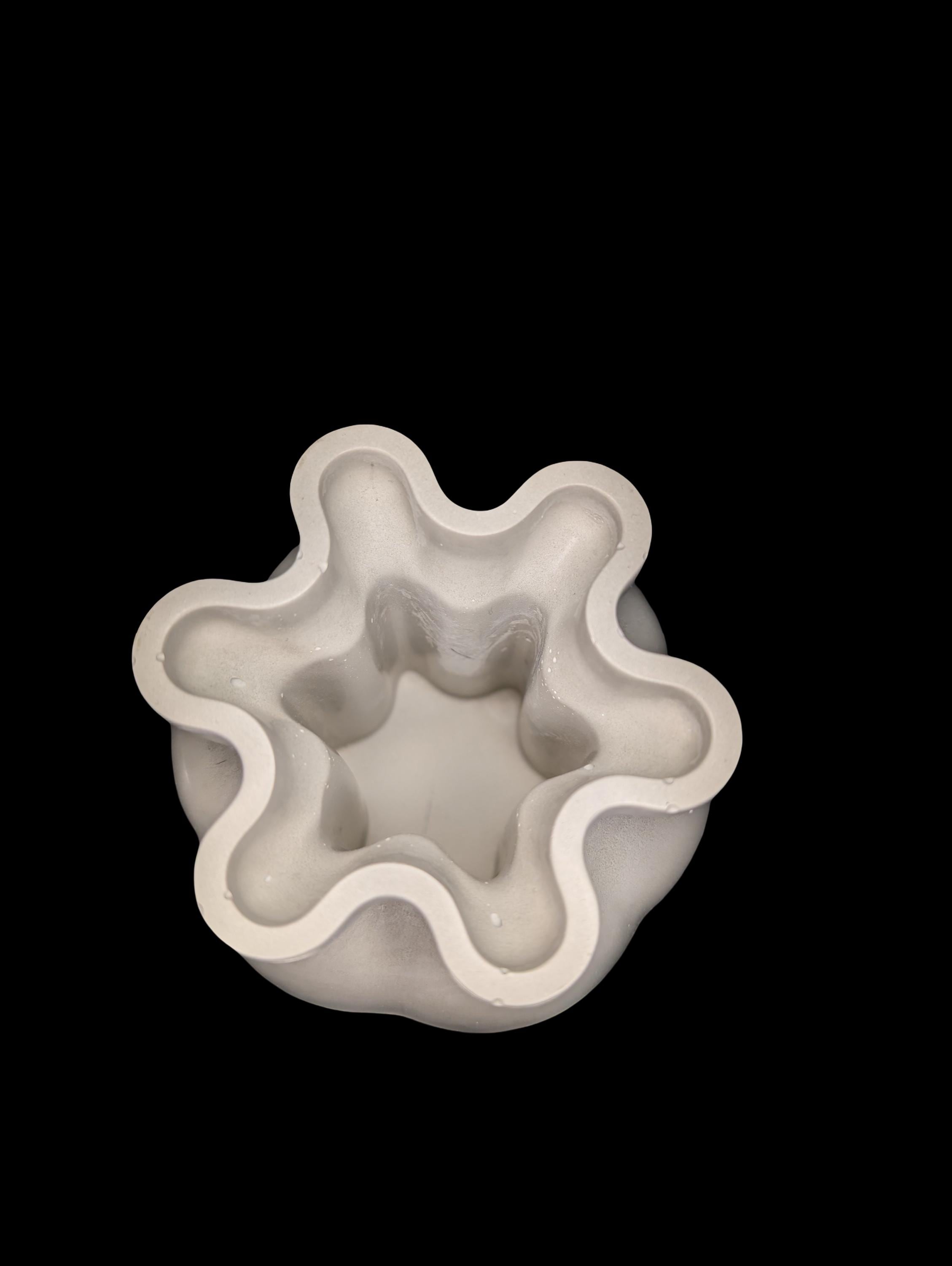 Concrete Bag Vase: Modern Fluted Rim Decor - Grey or Natural