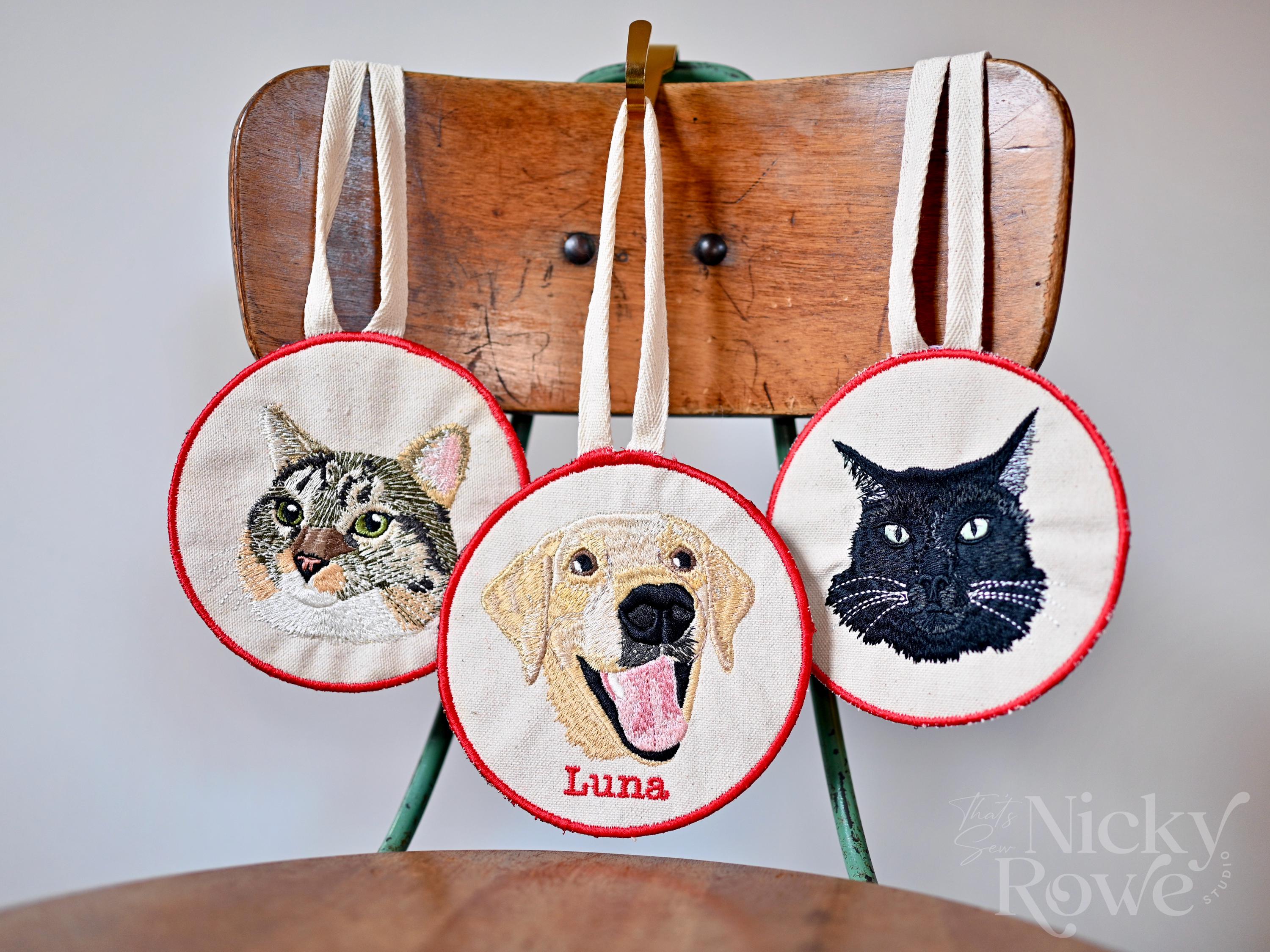 Custom Pet Portrait Christmas Ornament – Handcrafted Keepsake Gift, Handmade, NO AI