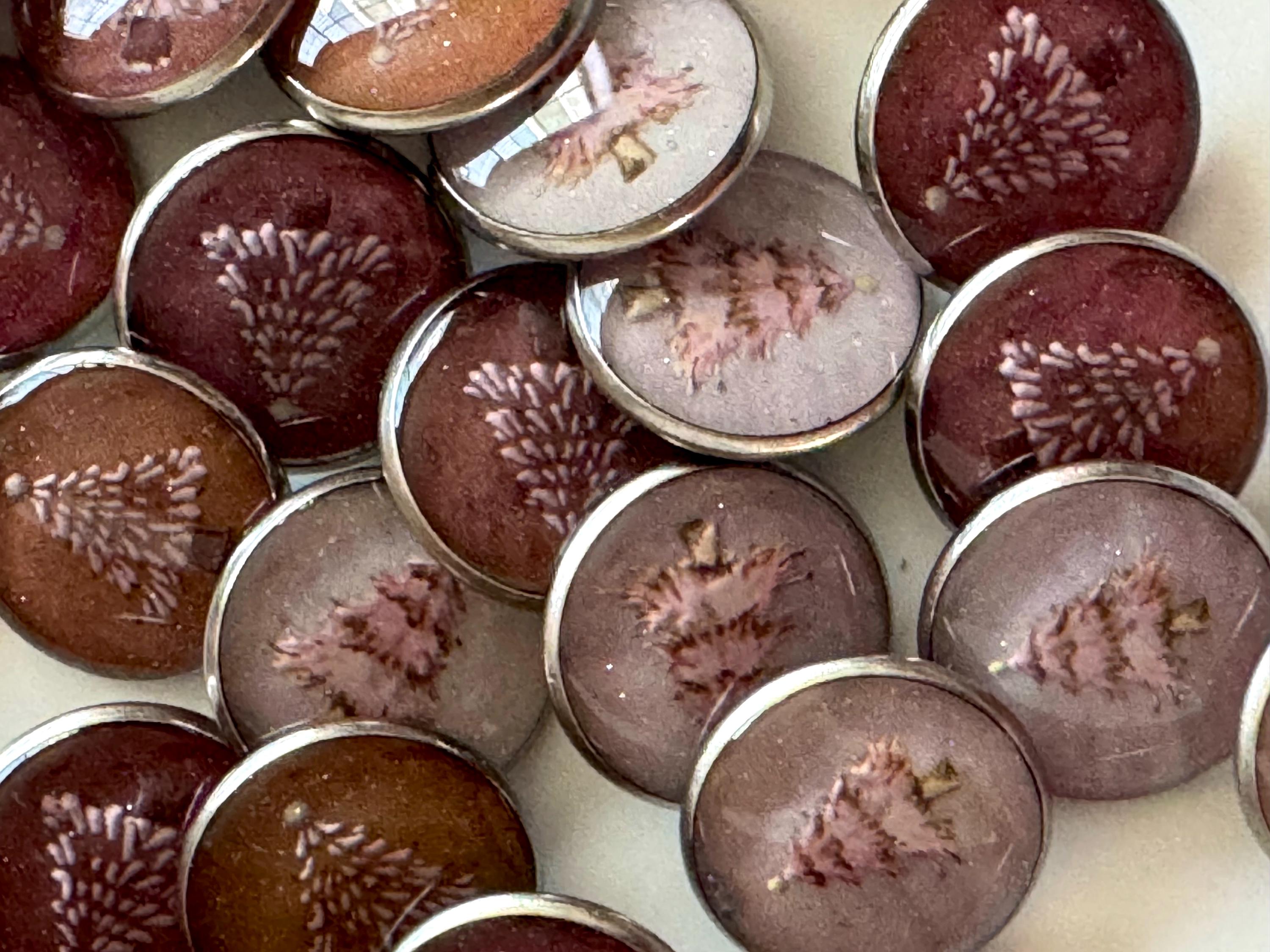 Medium Round Buttons - Snowy Pink Winter Trees with Glitter - 16mm