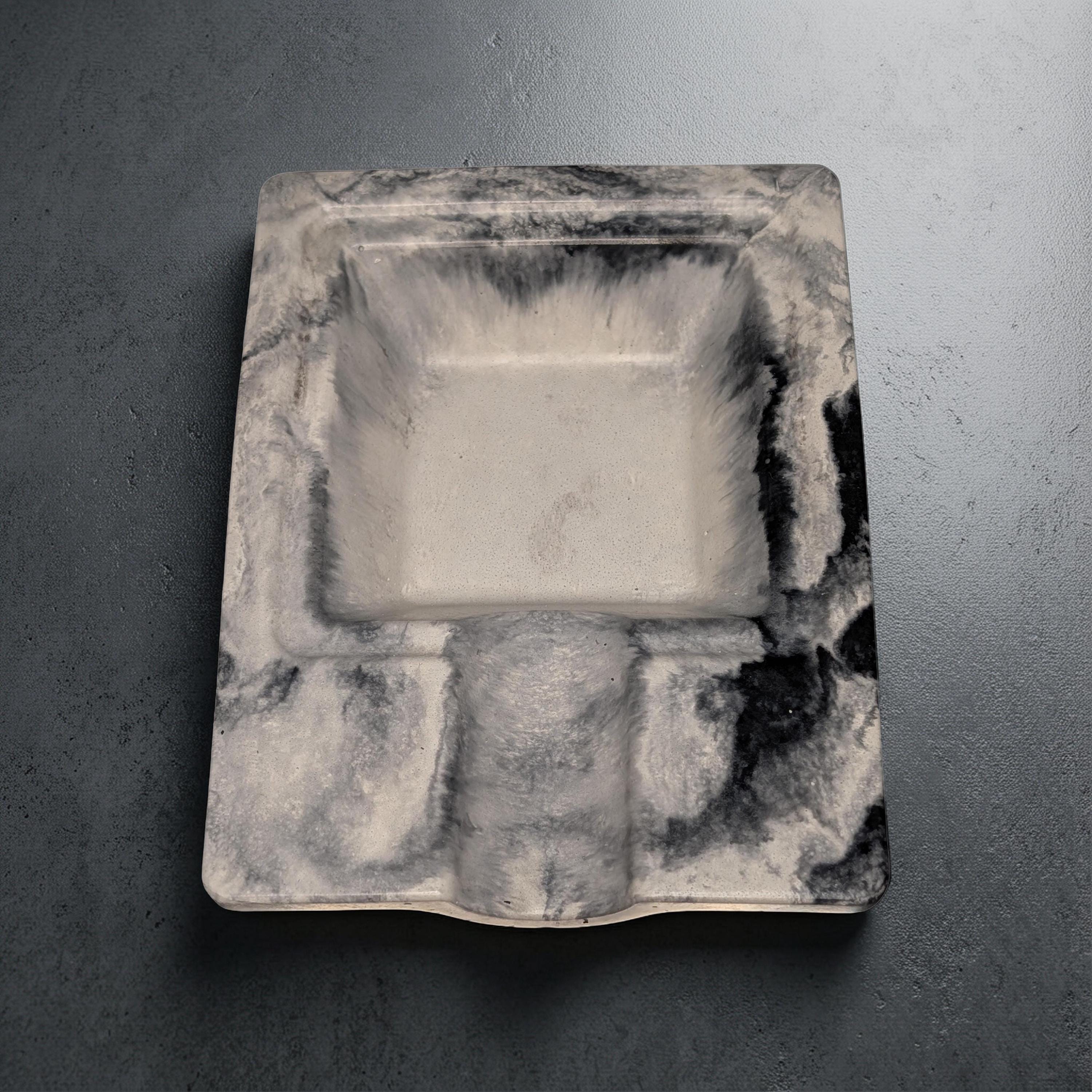 Handmade Marble Concrete Cigar Ashtray – Modern Single Cigar Rest – Luxury Minimalist Concrete Decor – Gifts for Cigar Lovers – 5.2" x 4"