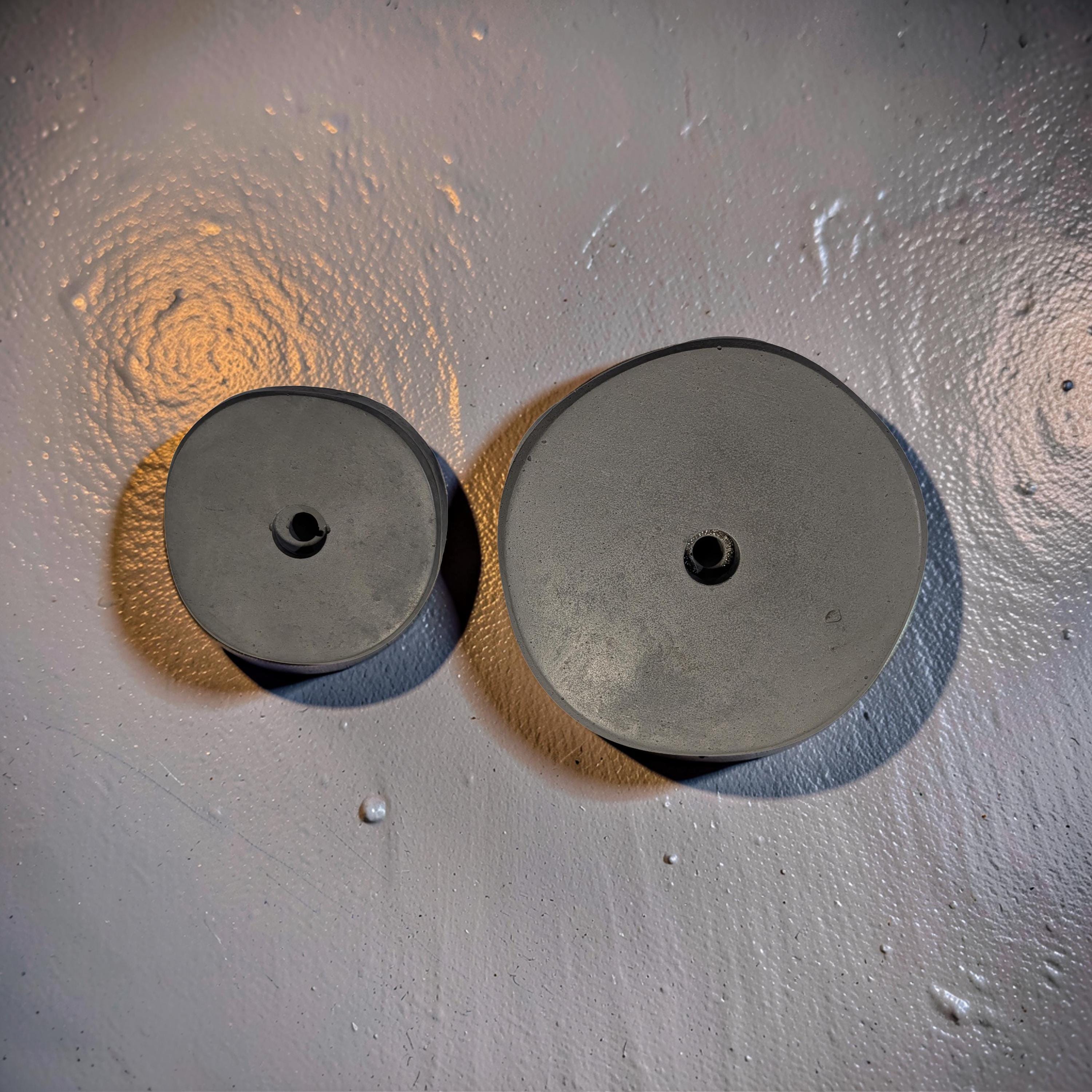 Concrete Wall Hook Minimalist Door Knob - Modern Industrial Coat Rack - Gray & Natural Concrete Wall Decor - Small Round Cement Pegs