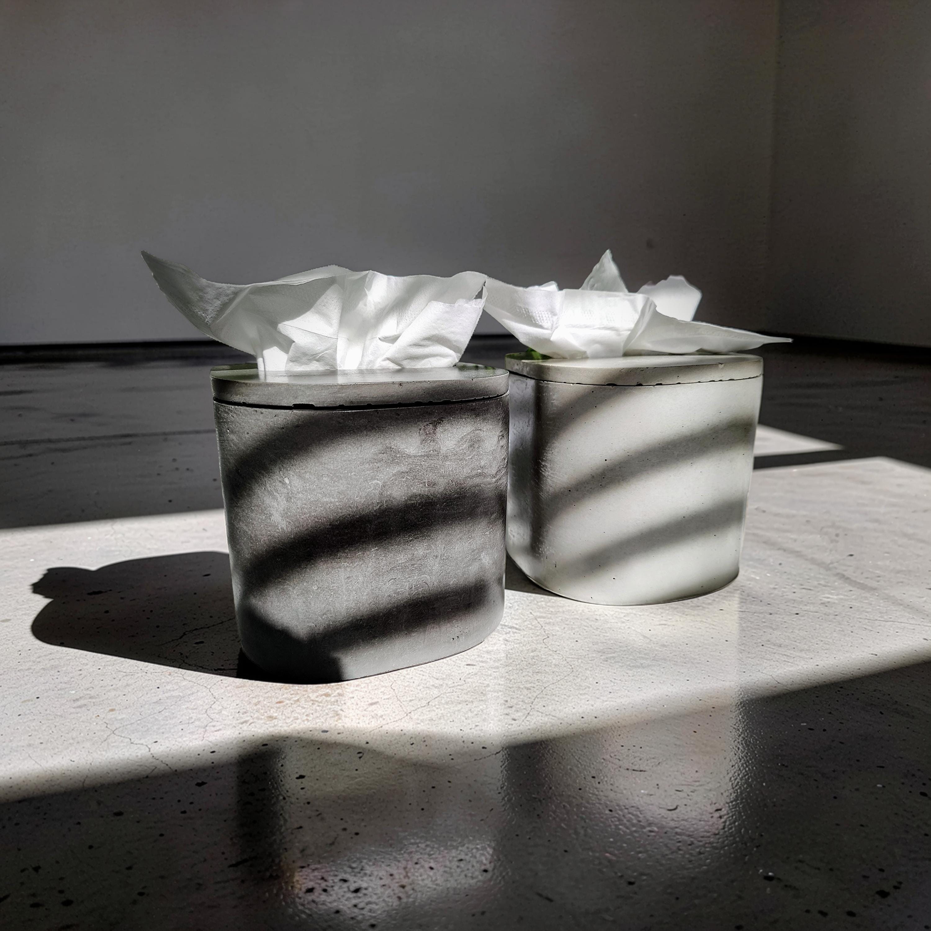 Modern Concrete Tissue Box, Minimalist Vanity Decor, Reusable Facial Tissue Dispenser, Industrial Bathroom Accessories,Refillable Tissue Box