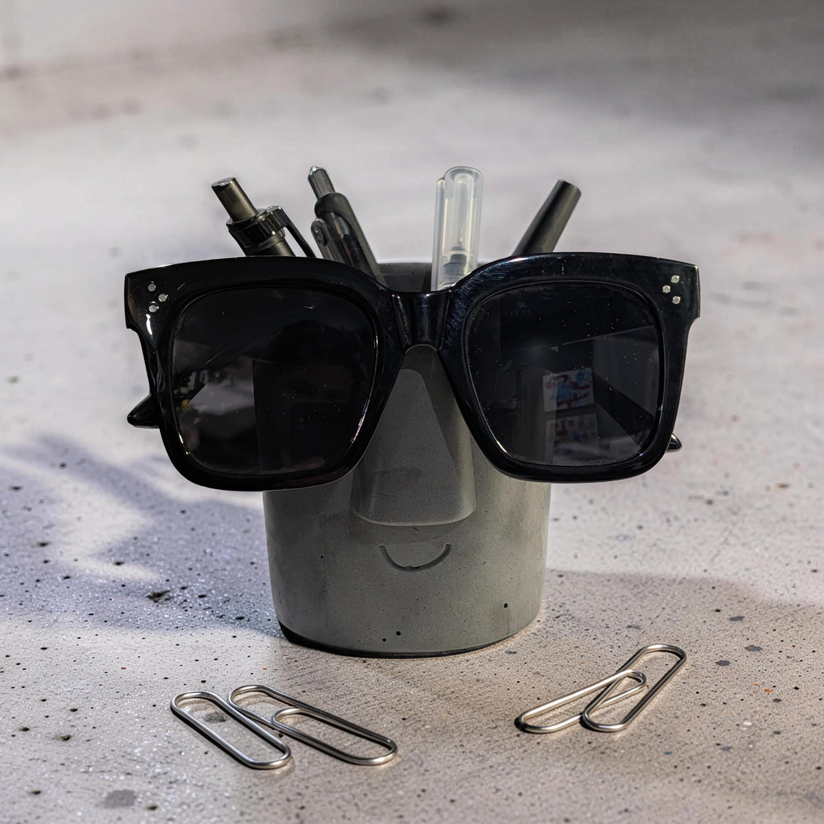 Concrete Glasses Holder & Pencil Cup, Minimalist Face Glasses Stand, Unique Modern Desk Organizer, Eyeglass Stand, Cute Teacher Gift