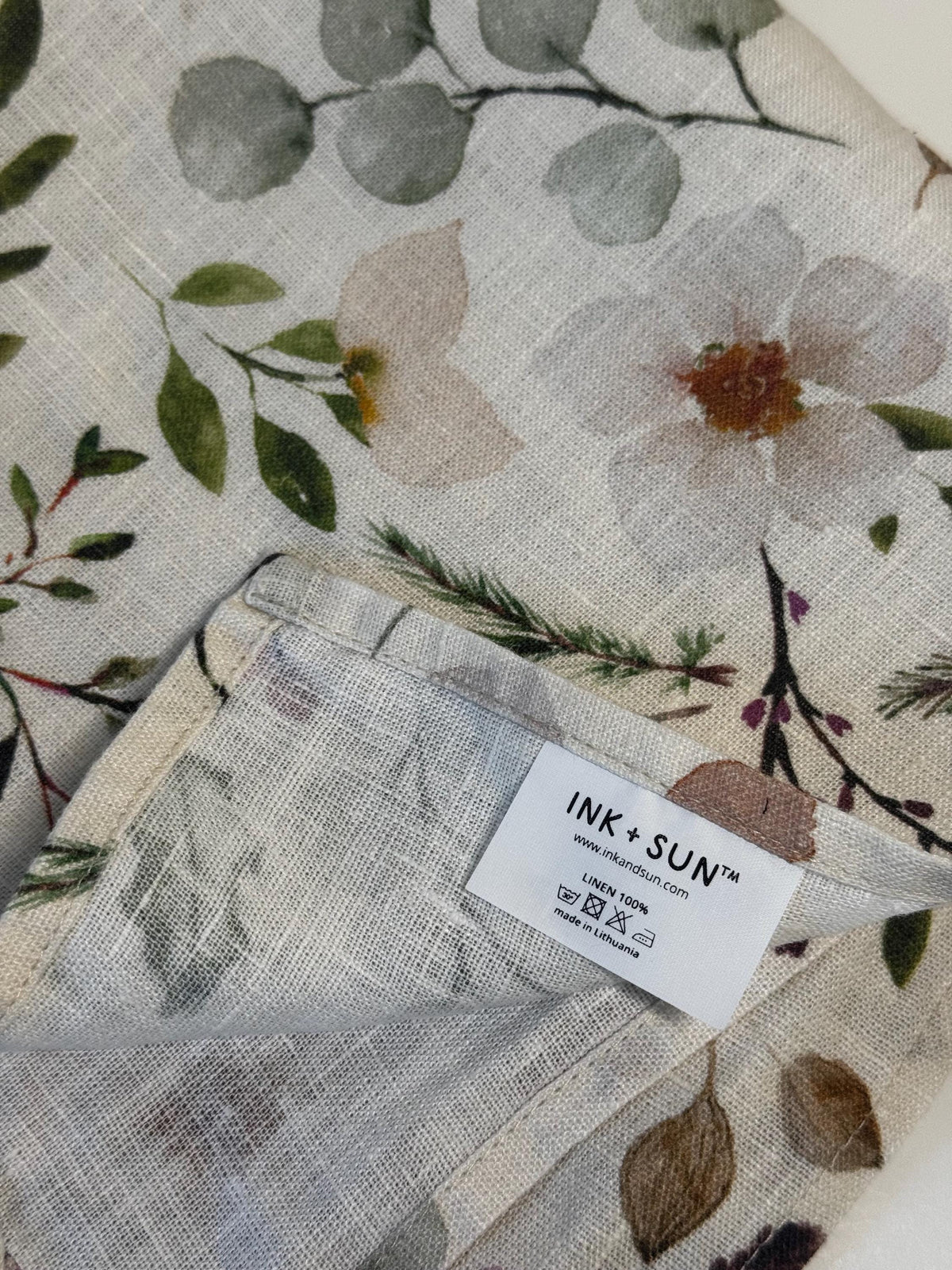 Winter Floral Napkin – Natural Linen Napkin – Holiday Botanical Table Decor